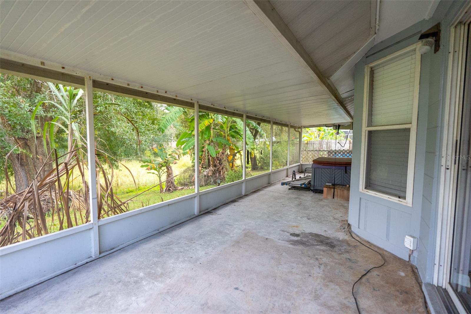 PLANTERS WALK - Residential