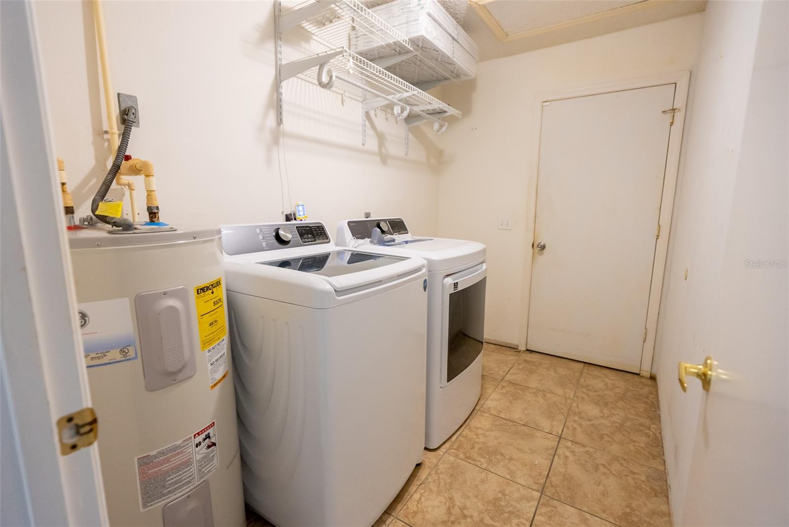 PLANTERS WALK - Residential