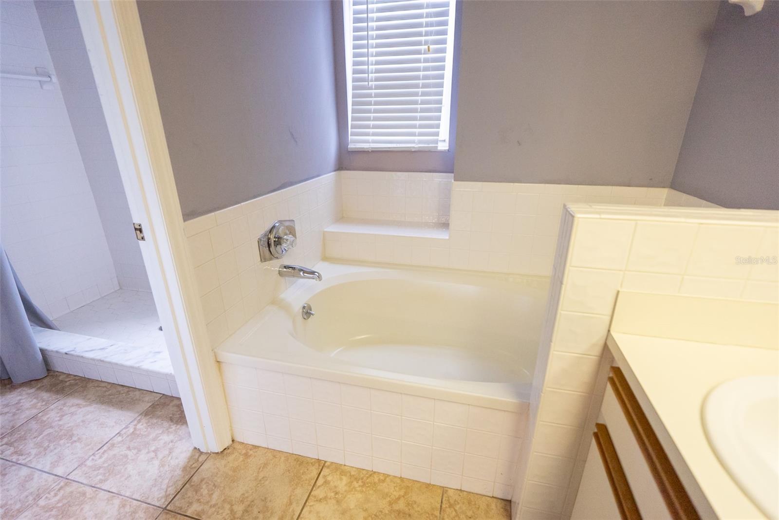 PLANTERS WALK - Residential