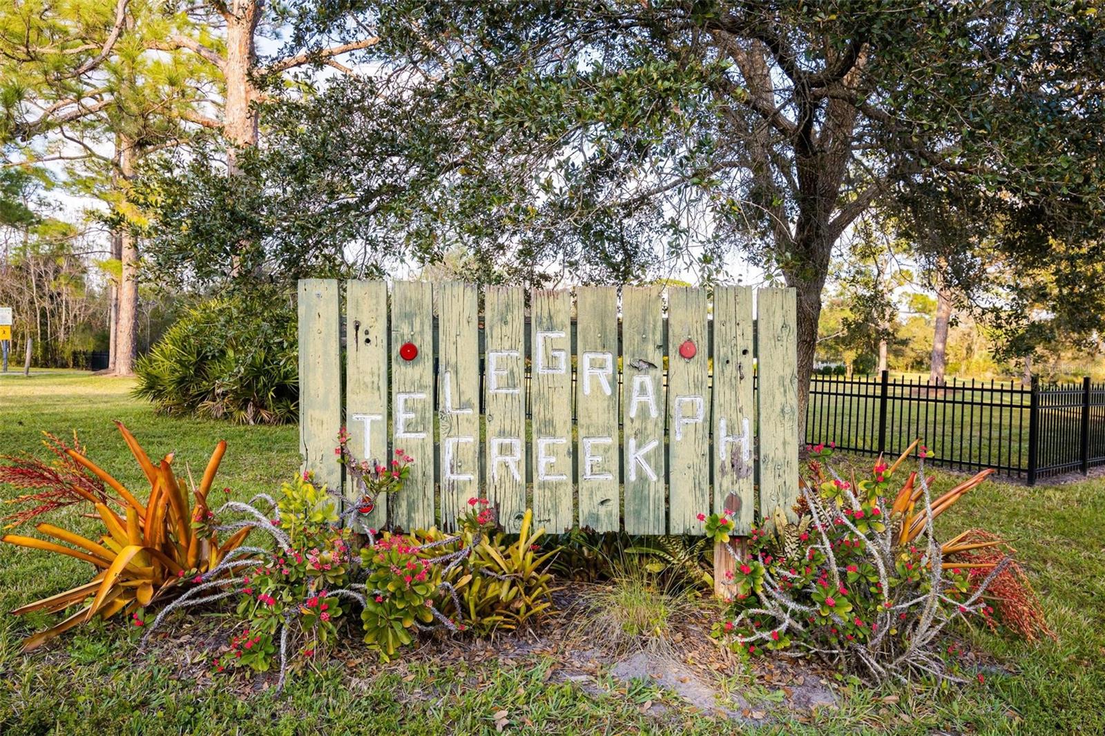 TELEGRAPH CREEK ESTATES - Land