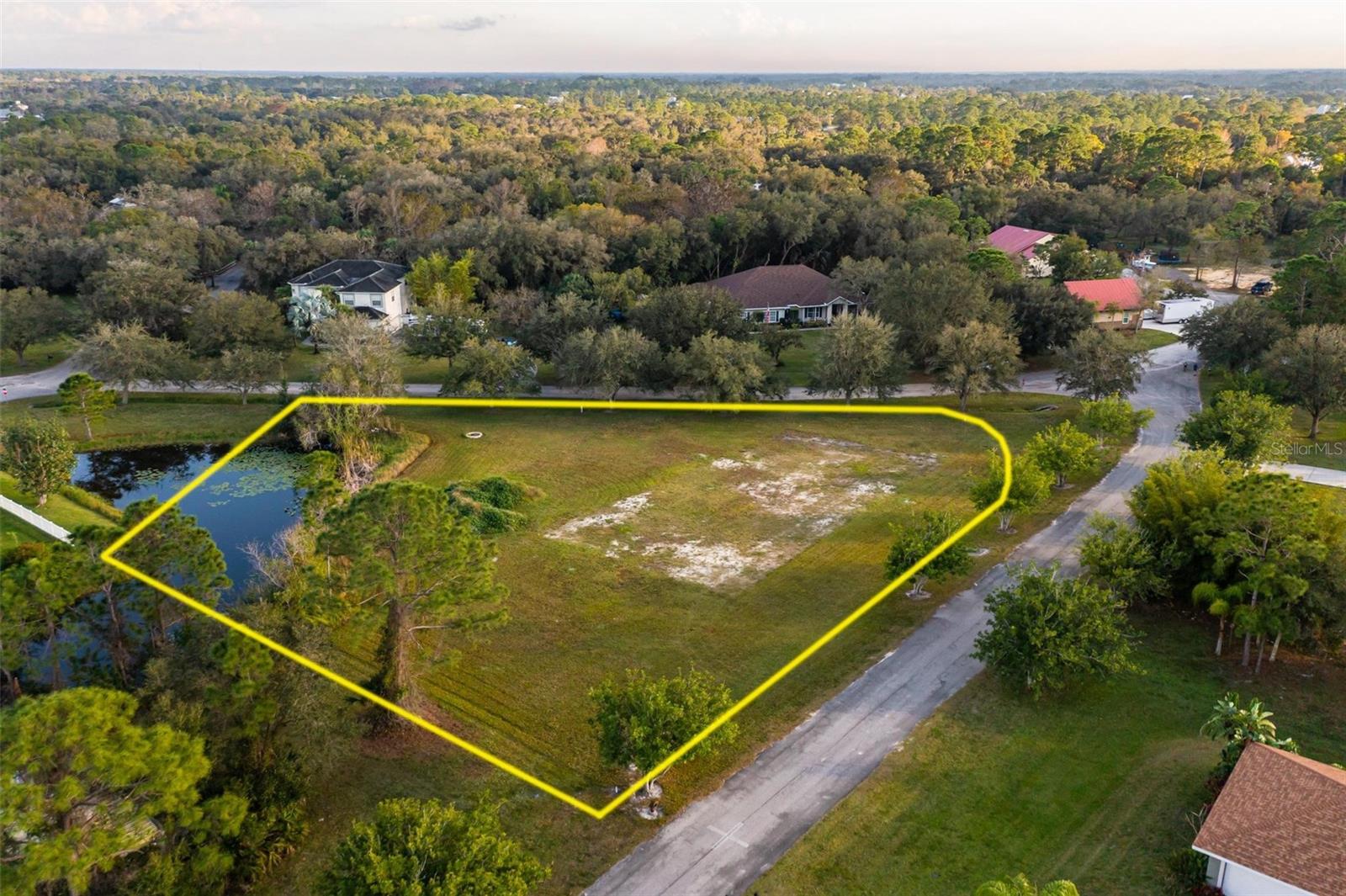 TELEGRAPH CREEK ESTATES - Land