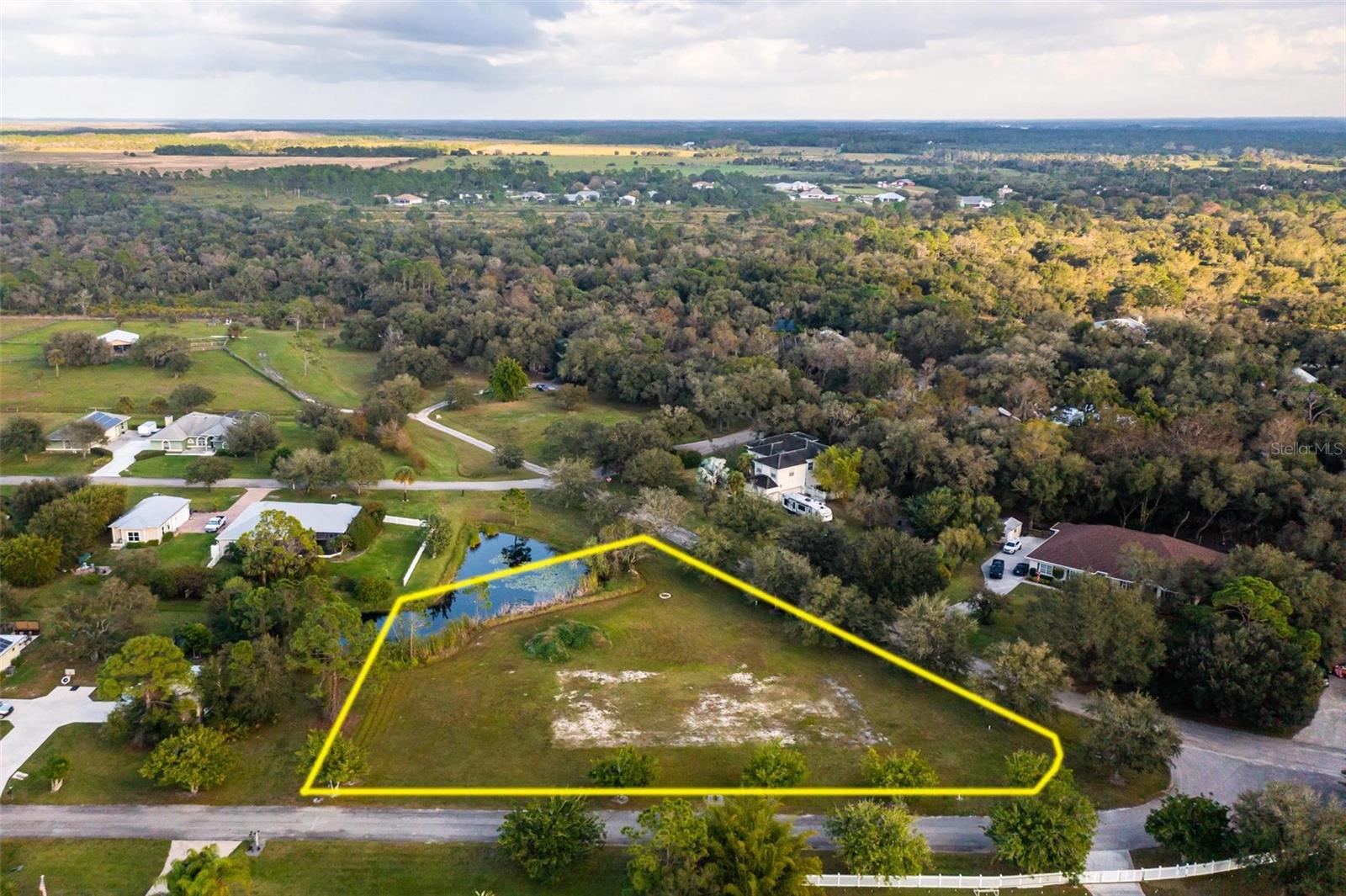 TELEGRAPH CREEK ESTATES - Land