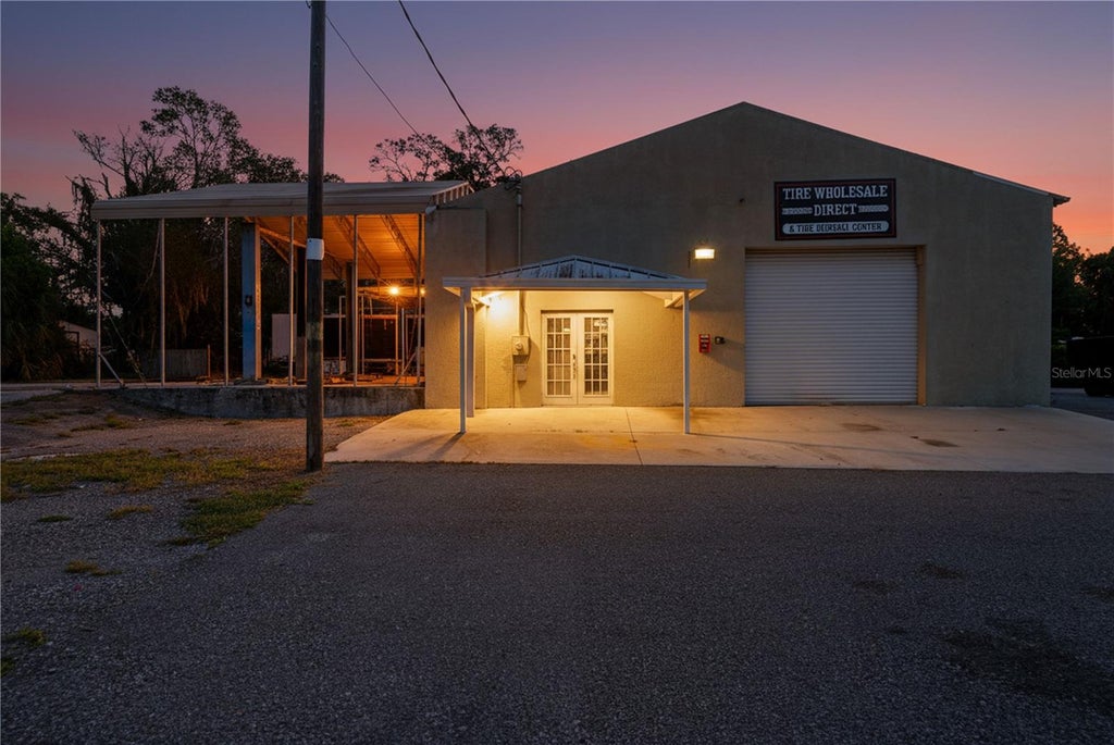 Photo of 7410 Dent Street, Brooksville, FL 34601 (MLS # G5114251)