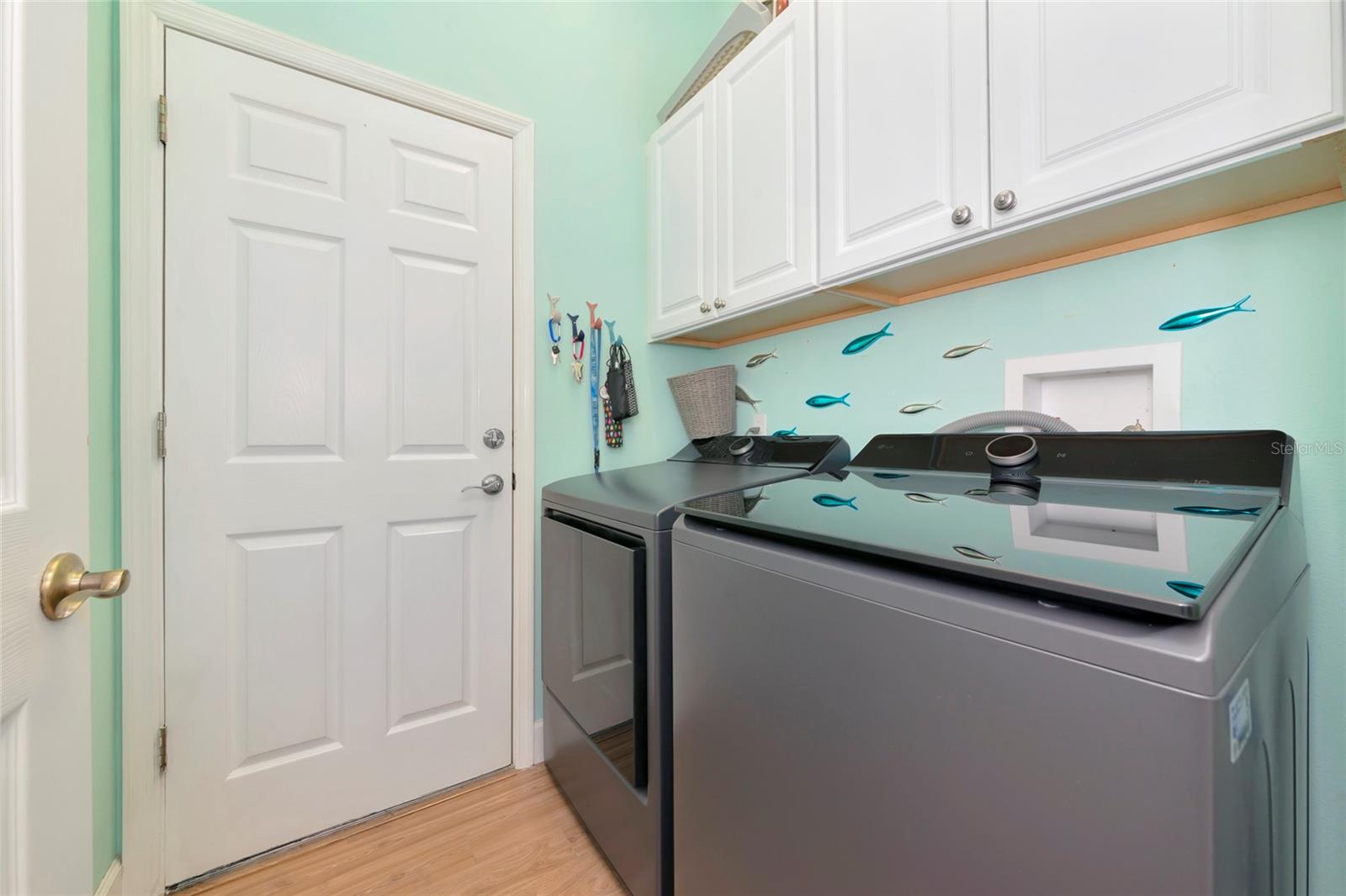 RIVERDALE REV - Residential