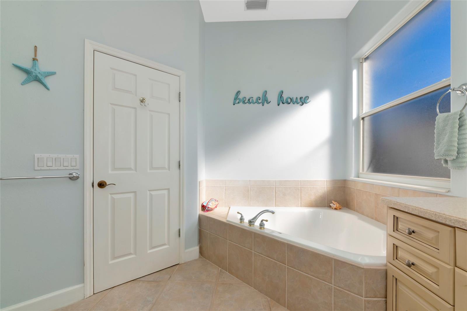 RIVERDALE REV - Residential