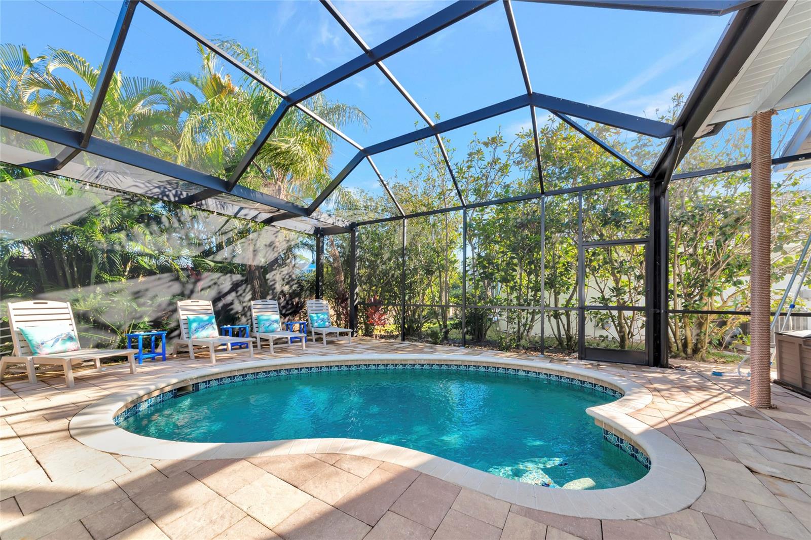 RIVERDALE REV - Residential