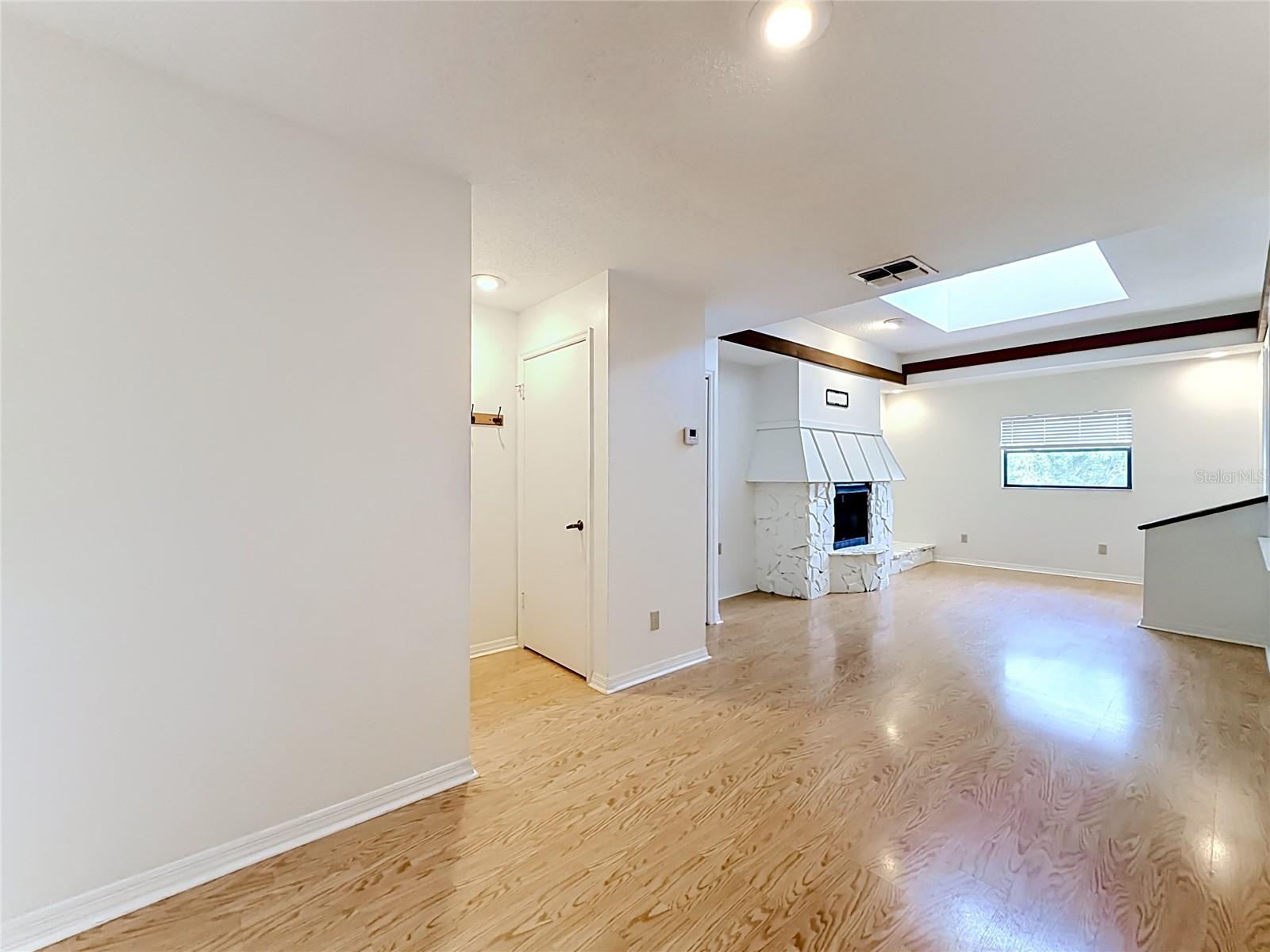 4405 W FAIR OAKS AVENUE 18