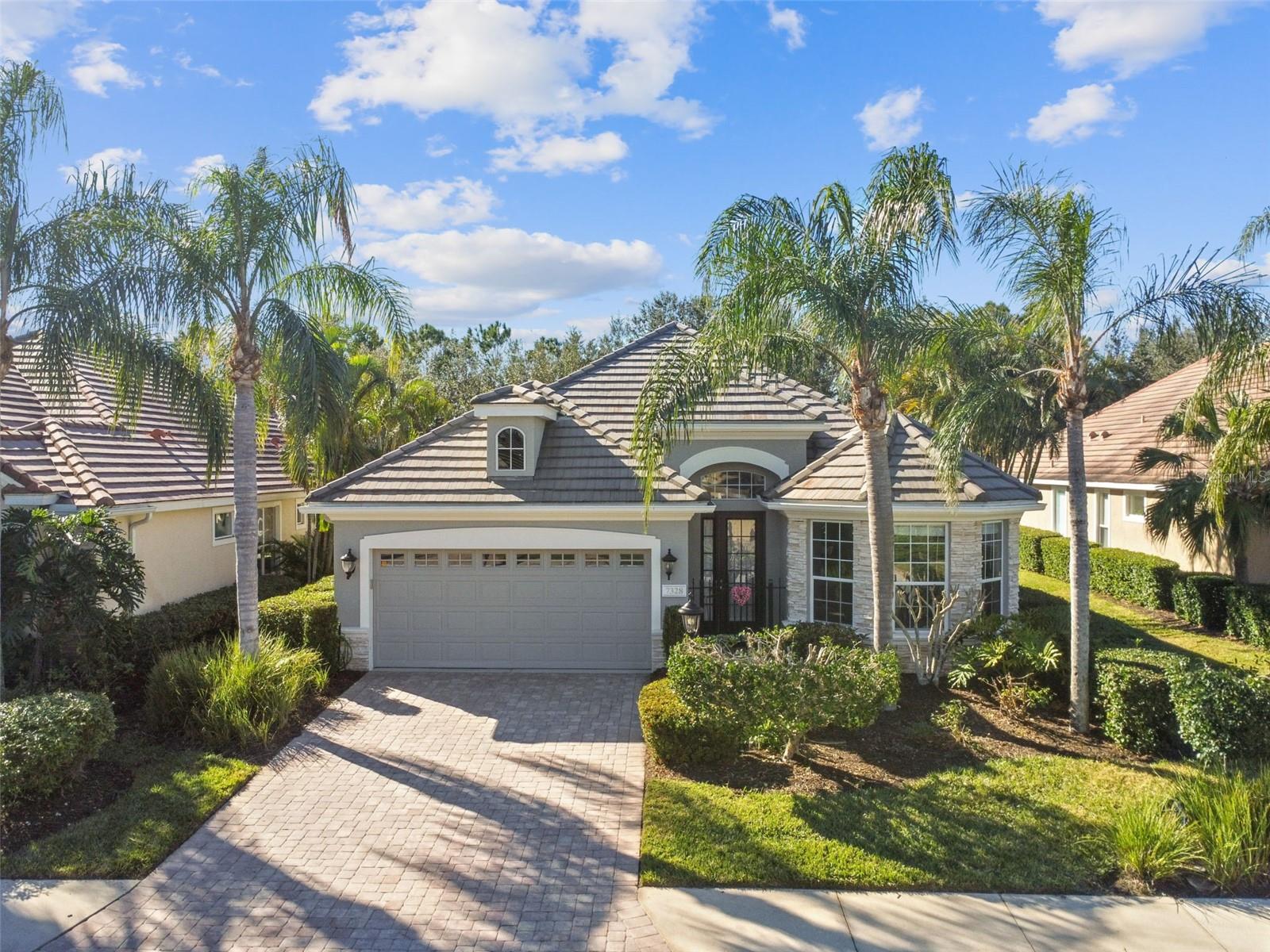 LAKEWOOD RANCH COUNTRY CLUB VILLAGE HH - Residential Lease