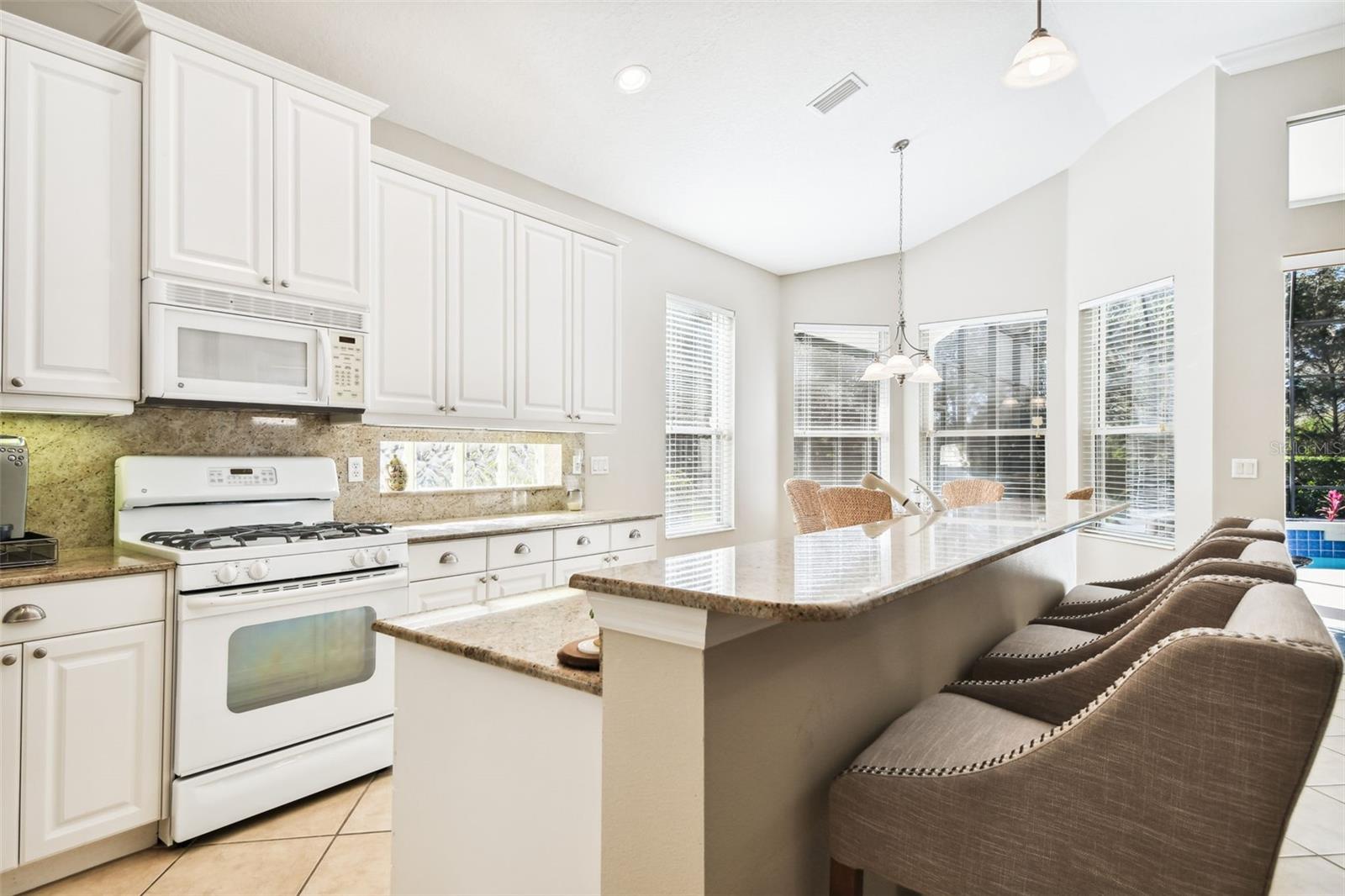 LAKEWOOD RANCH COUNTRY CLUB VILLAGE HH - Residential Lease