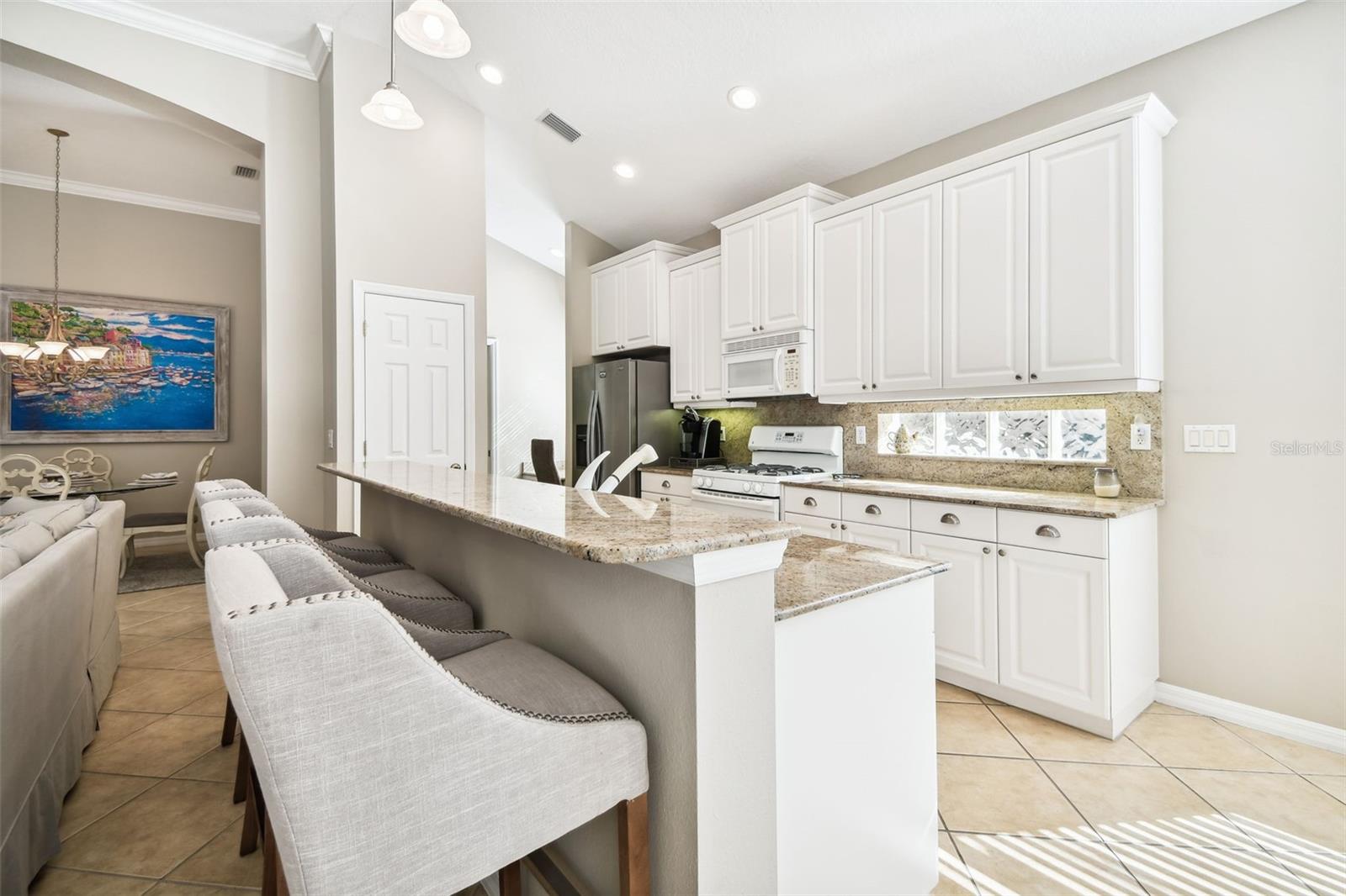 LAKEWOOD RANCH COUNTRY CLUB VILLAGE HH - Residential Lease