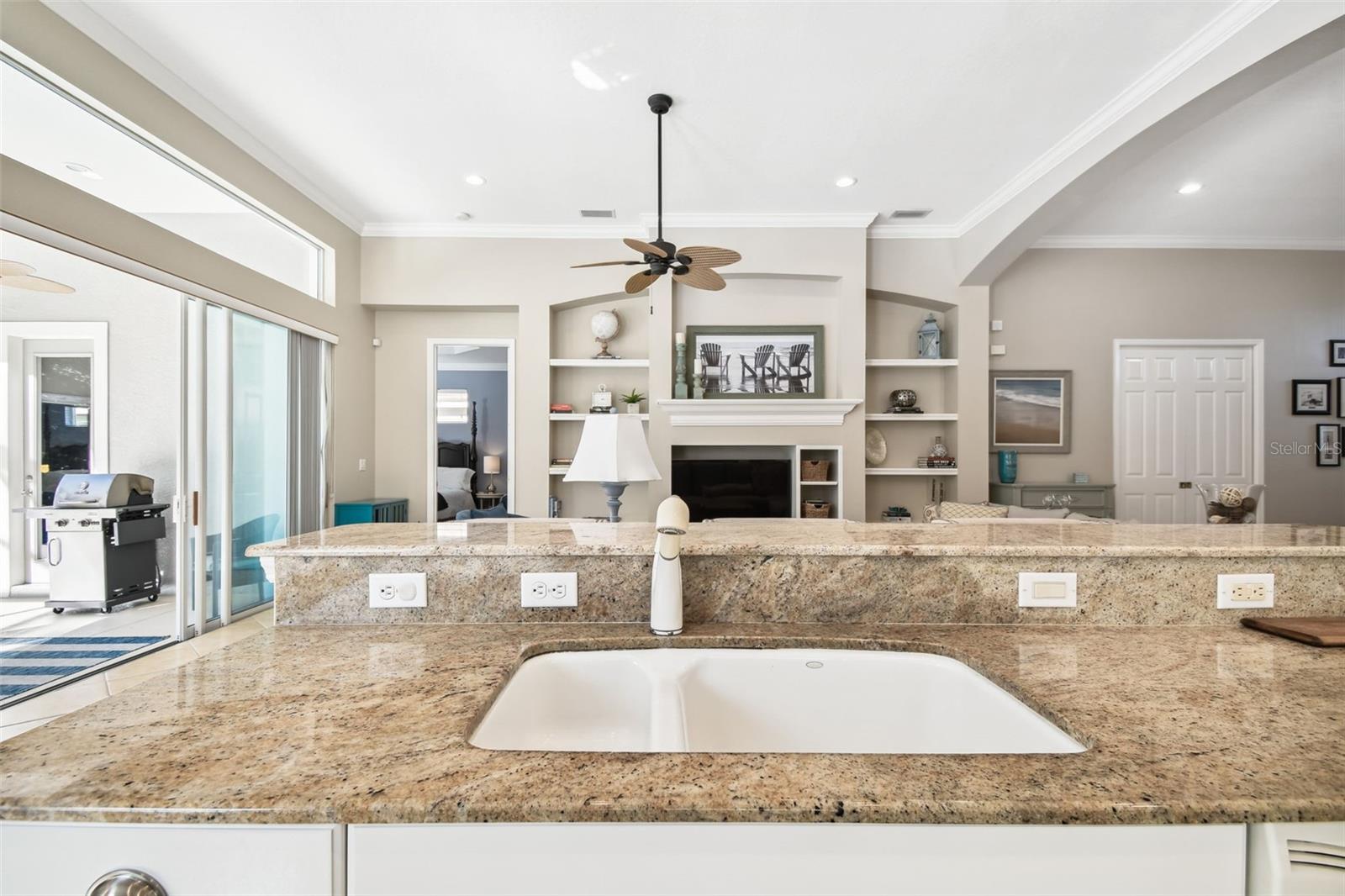 LAKEWOOD RANCH COUNTRY CLUB VILLAGE HH - Residential Lease