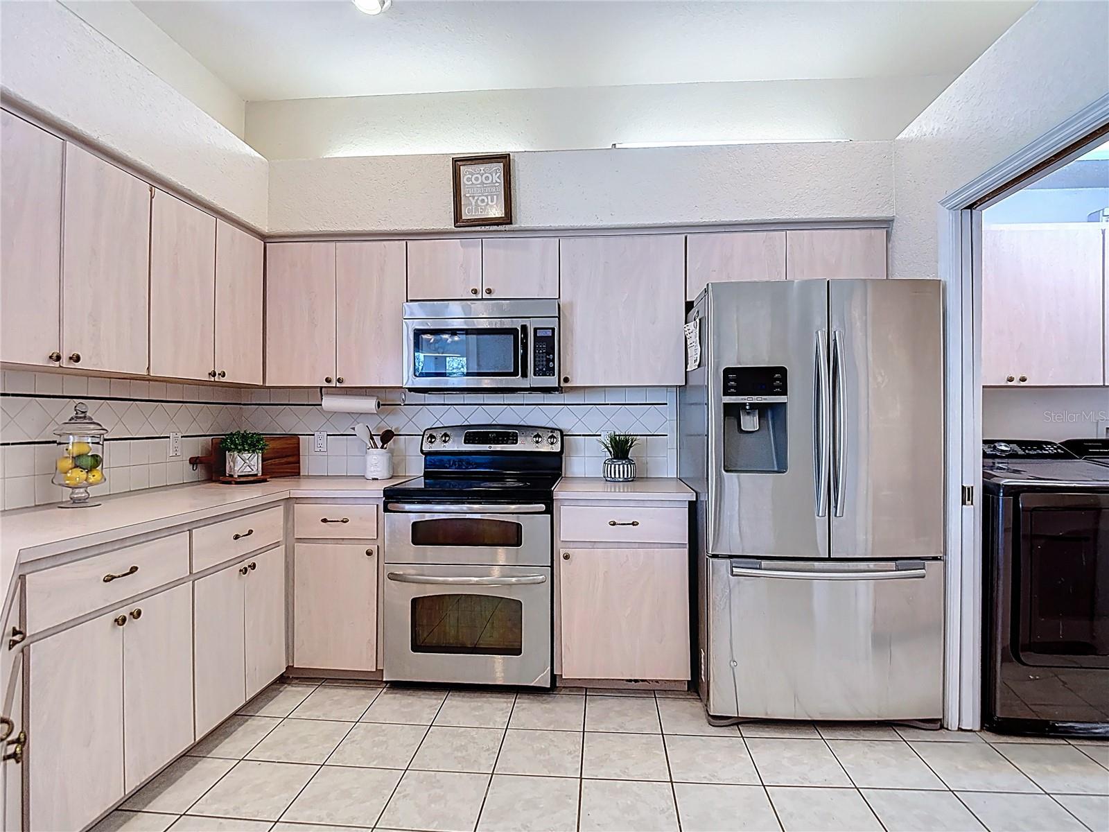 PRISTINE PLACE PH 1 - Residential