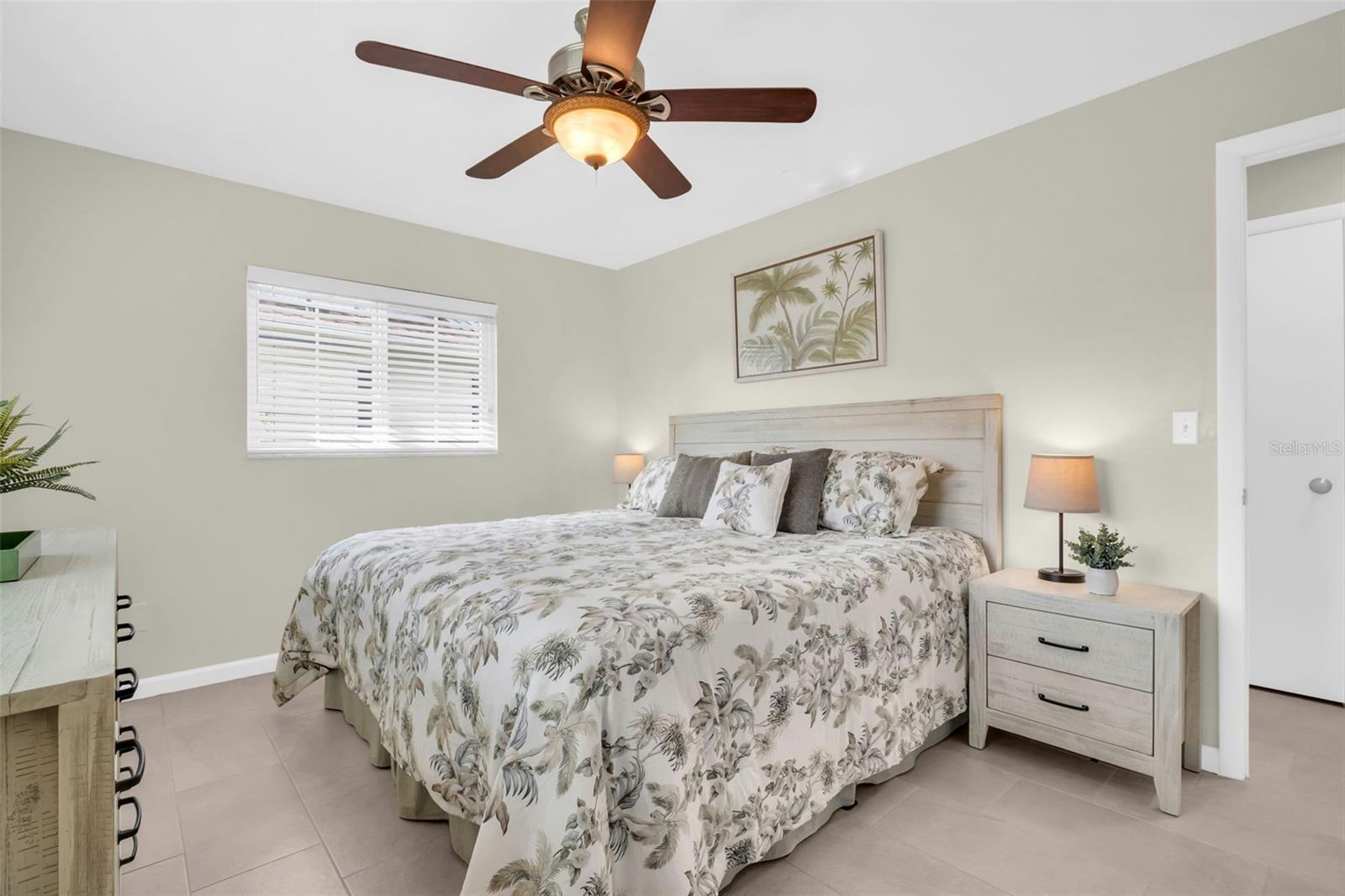 HIGHLAND LAKES UNIT SIX - Residential