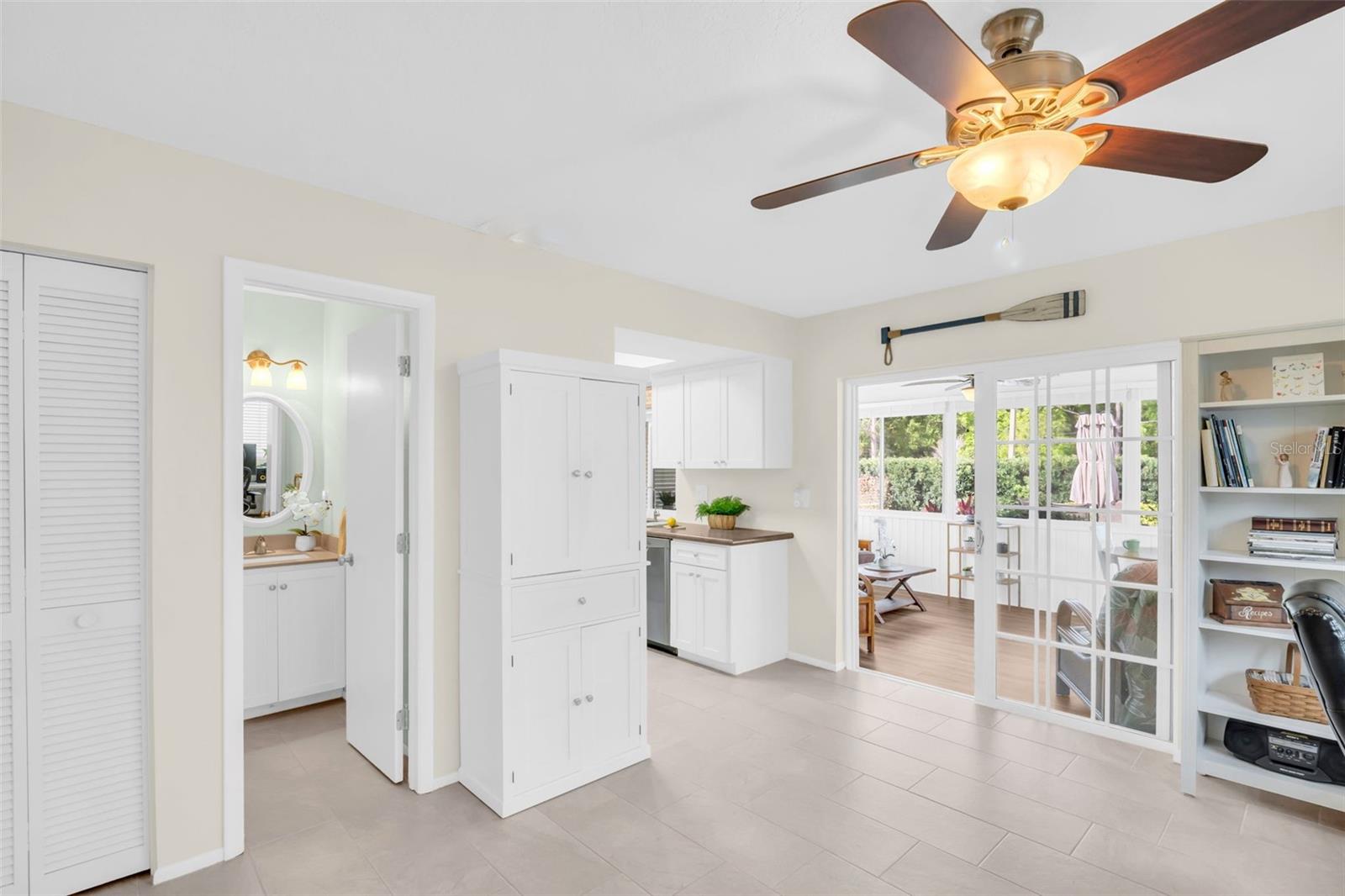 HIGHLAND LAKES UNIT SIX - Residential