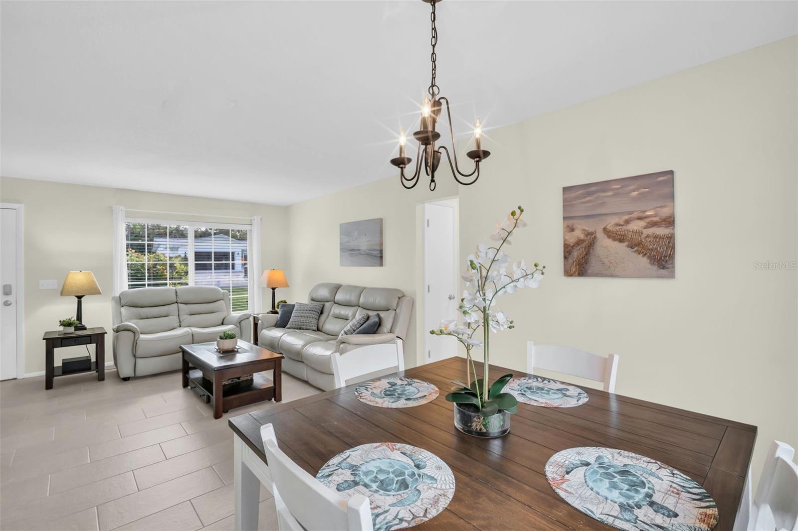 HIGHLAND LAKES UNIT SIX - Residential