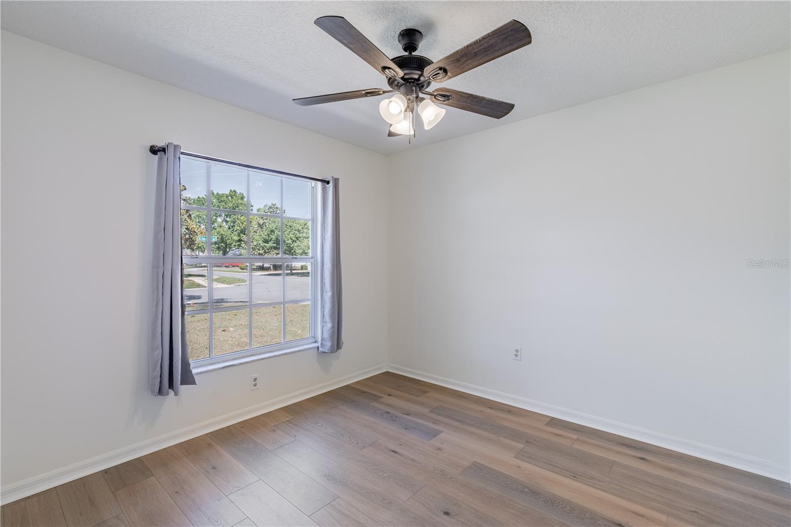 GROVES AT BAYTREE PH 01 - Residential