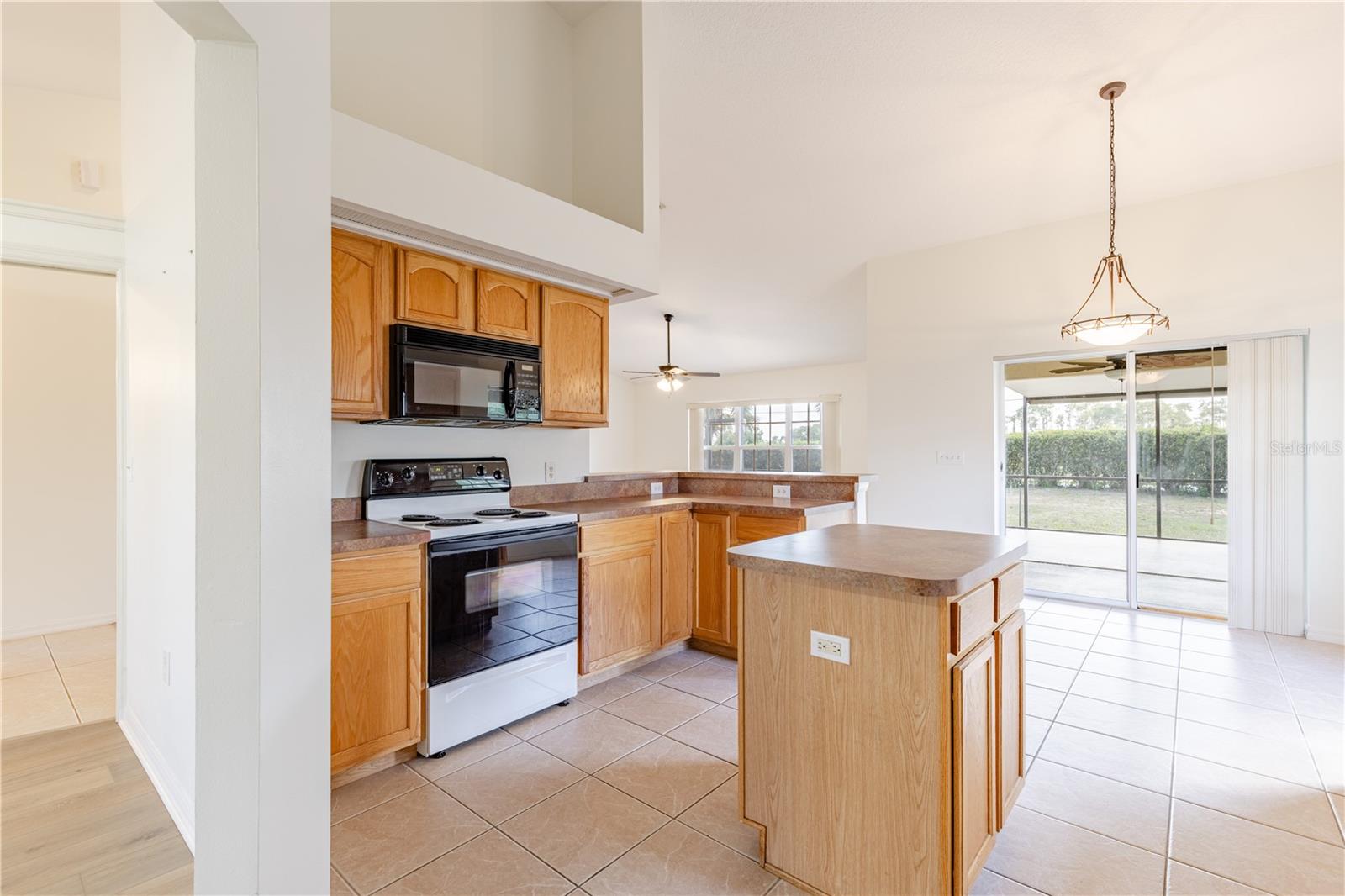 GROVES AT BAYTREE PH 01 - Residential