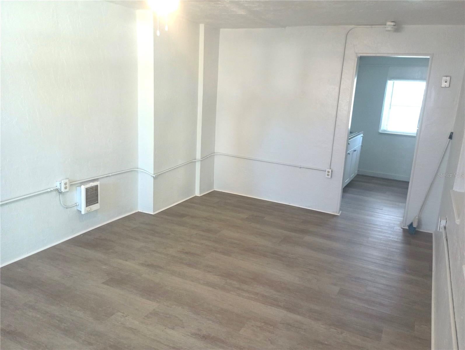 1334 WOODWARD AVENUE