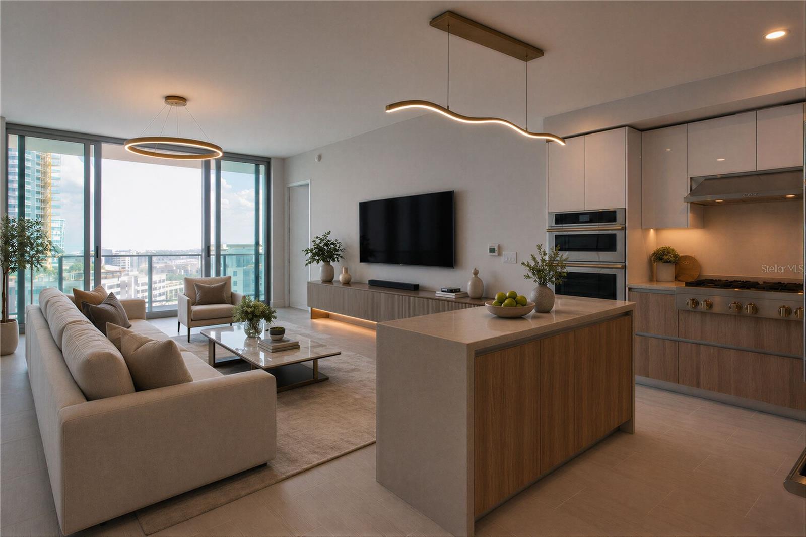 RESIDENCE AT 400 CENTRAL - Residential