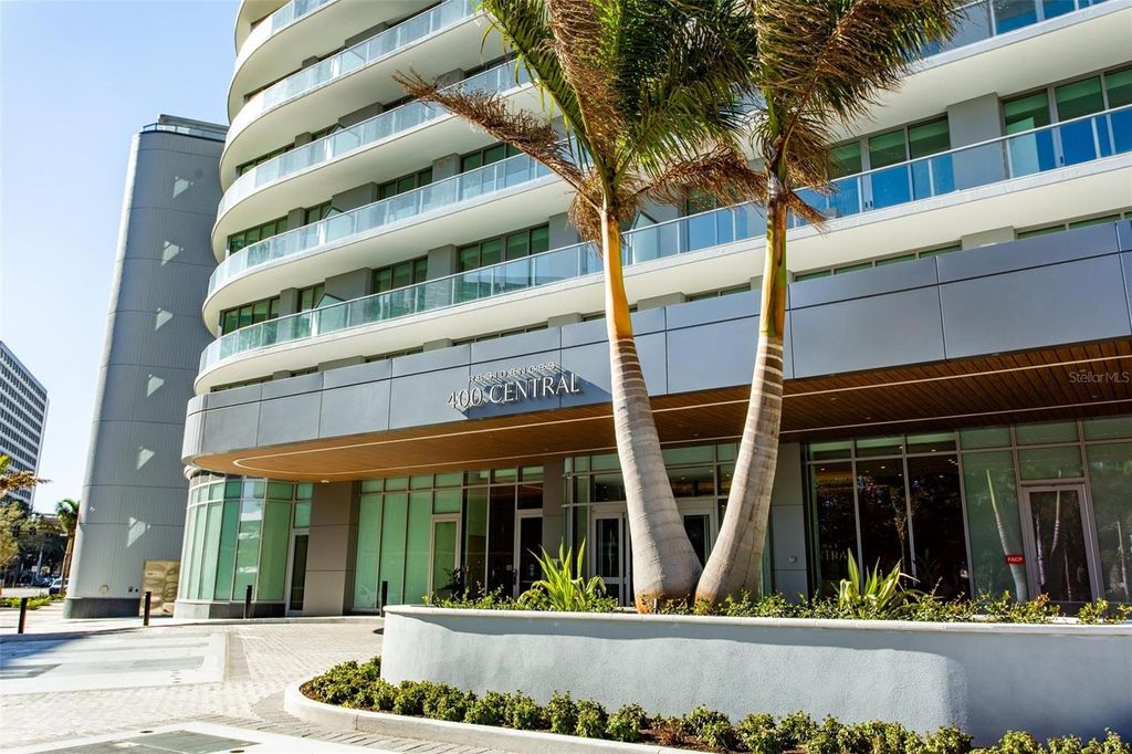 Photo of 400 Central Avenue #1003, St Petersburg, FL 33701 (MLS # TB8502577)