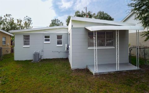 A home in TAMPA