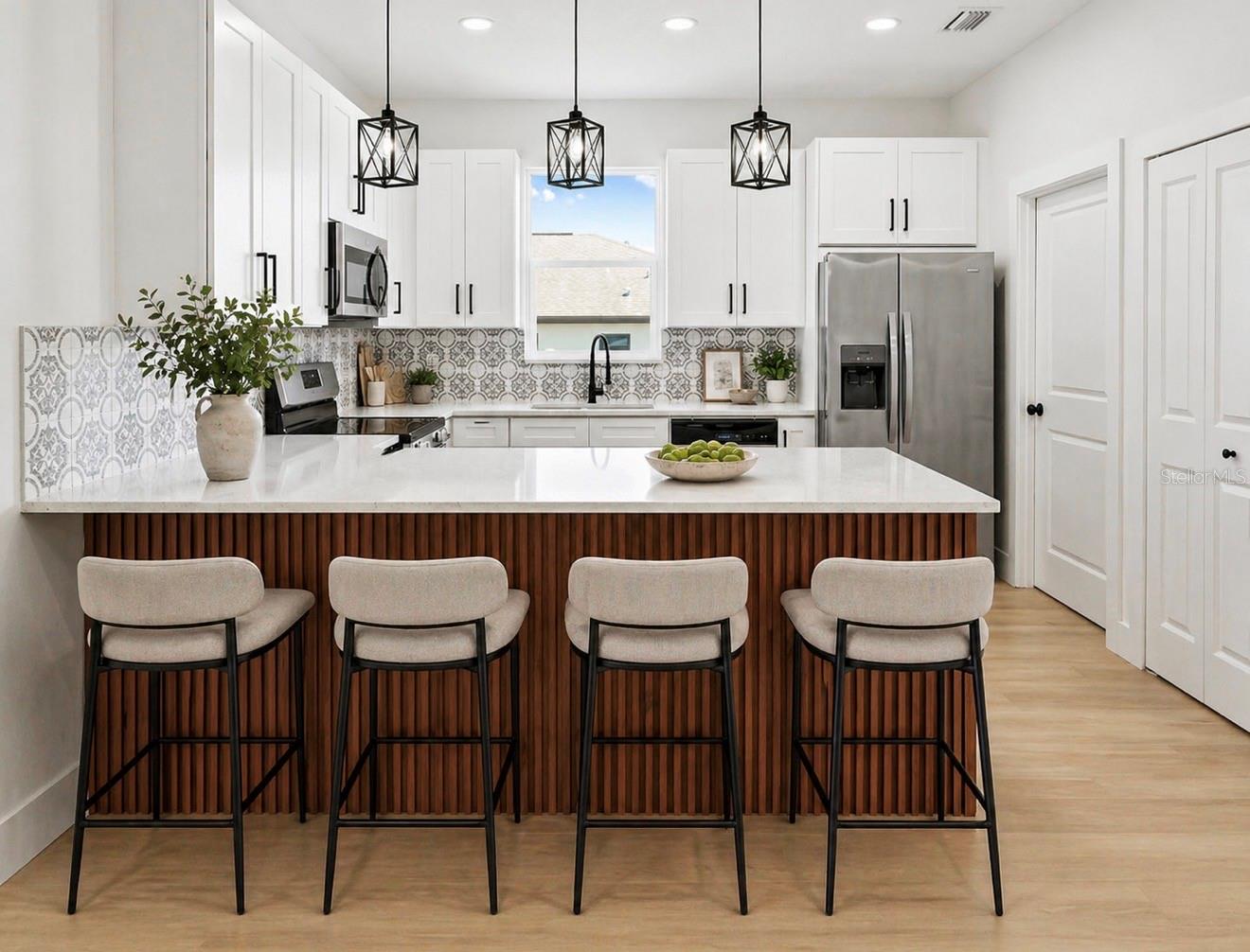 SPRING HILL - Residential