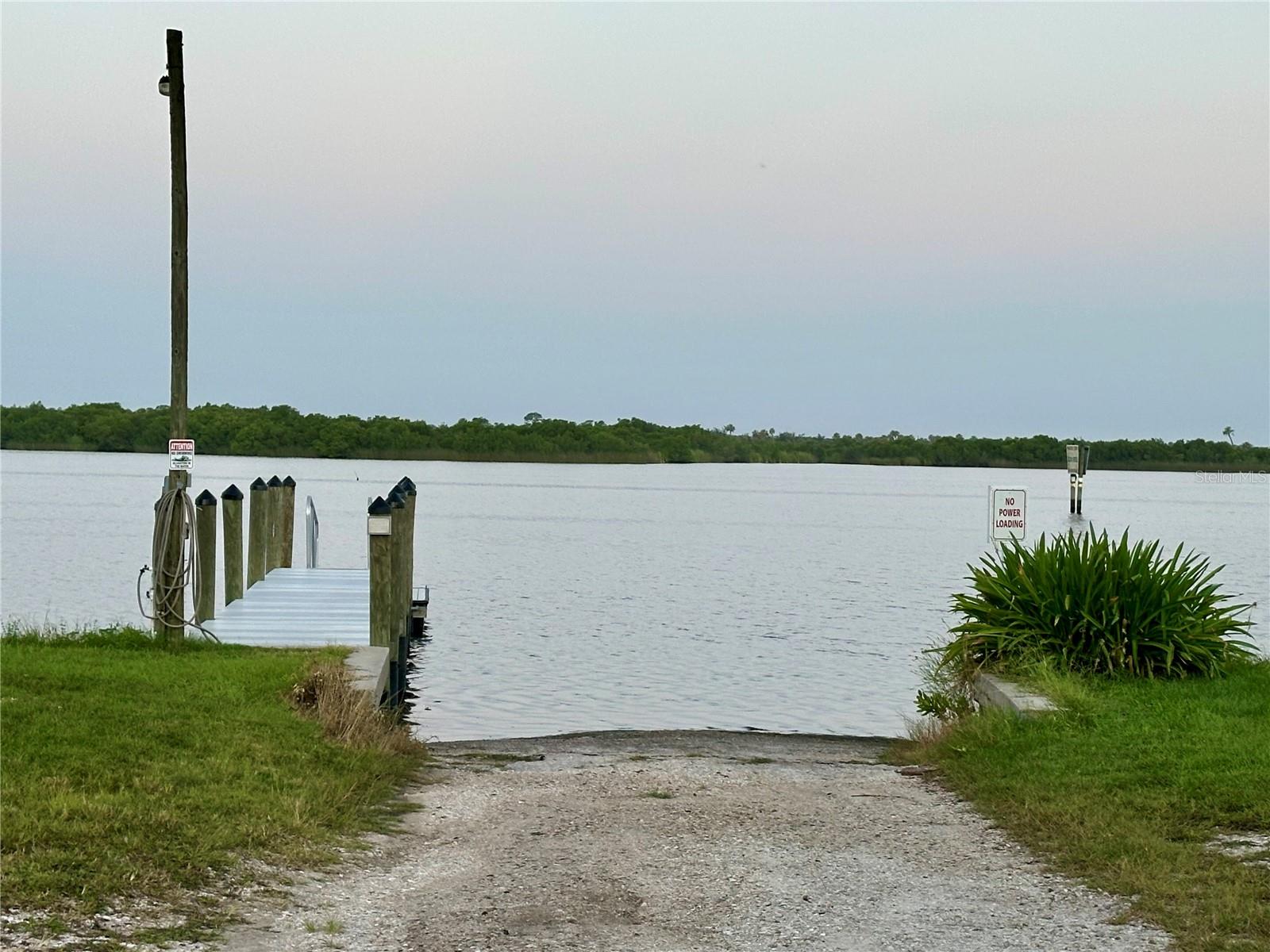 PEACE RIVER SHORES - Land