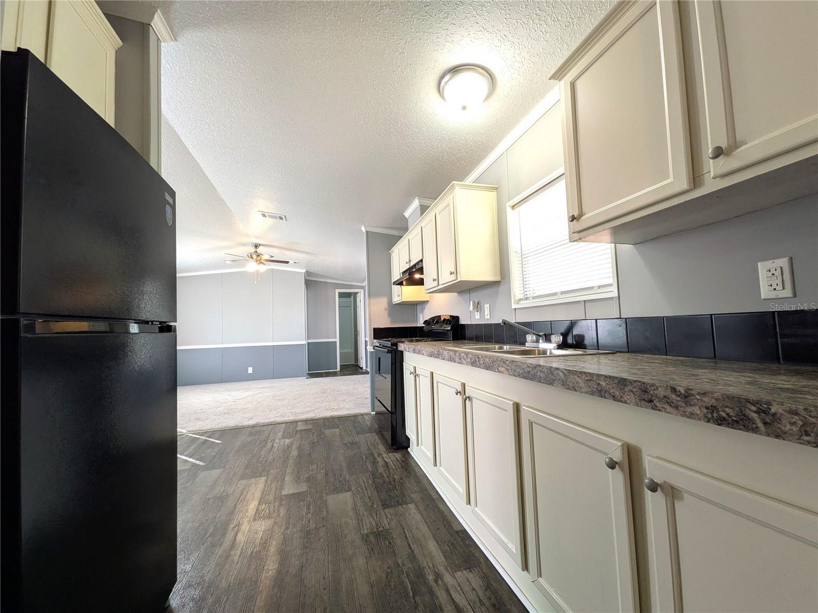 BACKWATERS HEIGHTS UNIT 03 - Residential