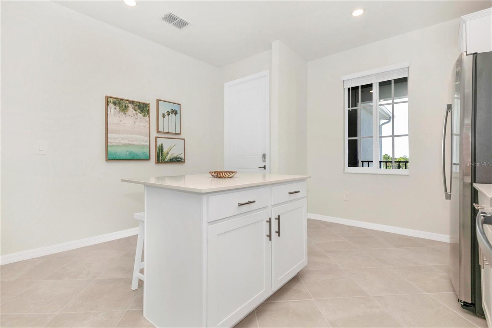 WELLEN PARK GOLF & COUNTRY CLUB - Residential Lease