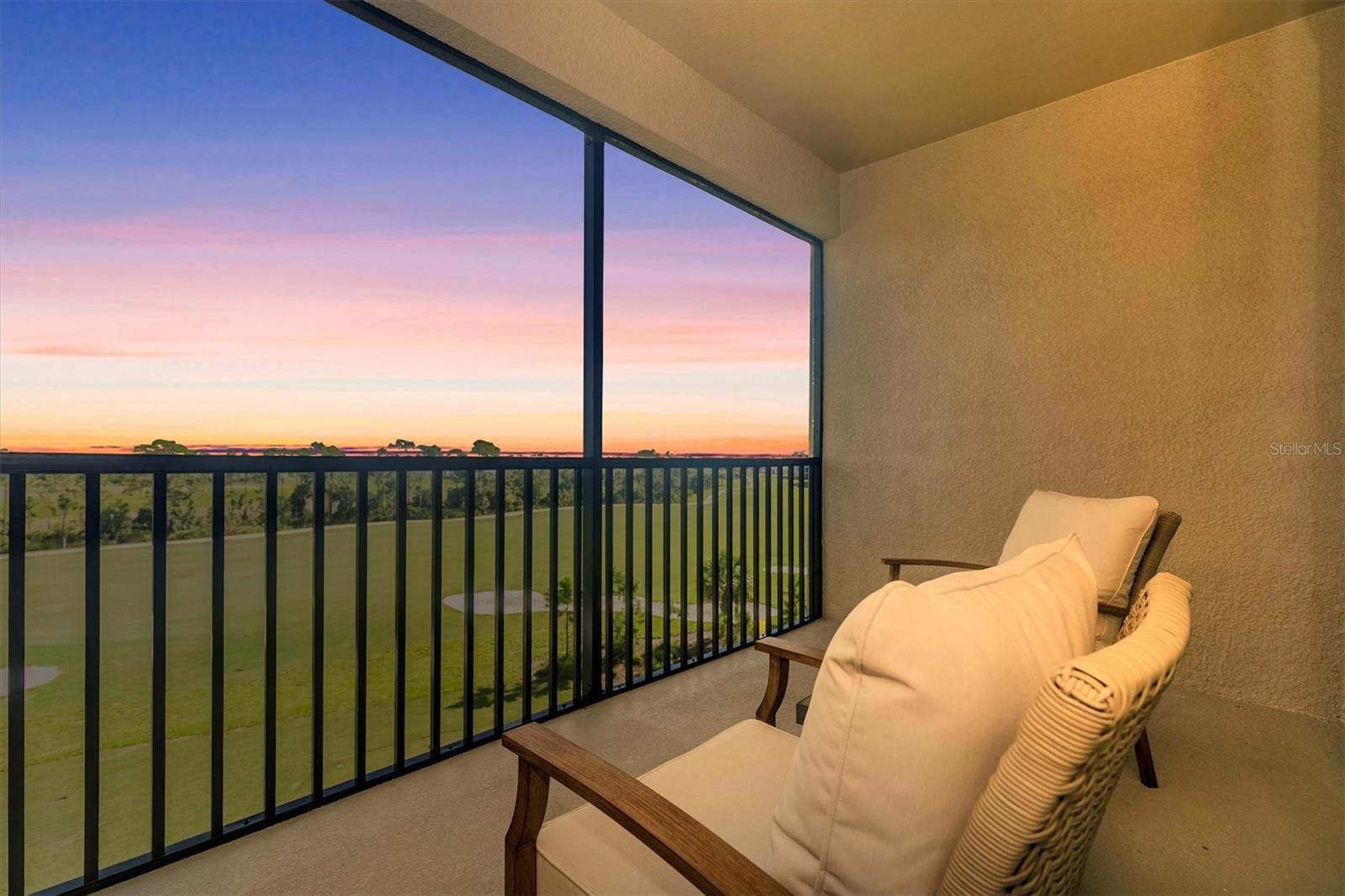 WELLEN PARK GOLF & COUNTRY CLUB - Residential Lease