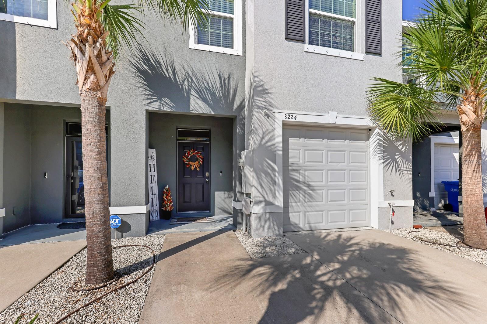 DISTRICT/BLOOMINGDALE - Residential Lease