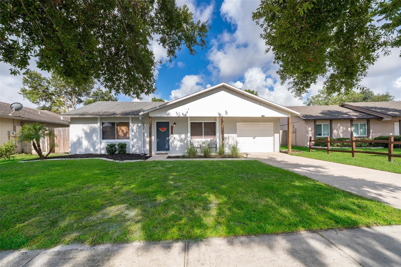 LOCATION, LOCATION! Come see this lovely 2 bed, 1 bath, one story home in Orlando with NO HOA! A/C 2023, ROOF 2020, STAINLESS STEEL WHIRLPOOL FRIDGE. This home is cozy and ready for you to make it your own! Tile and laminate floors throughout, large FENCED backyard with a FINISHED SHED converted into a livable area with electric, wall unit A/C and NEW flooring! Convenient to UCF, restaurants, shopping and highways. A must see!!