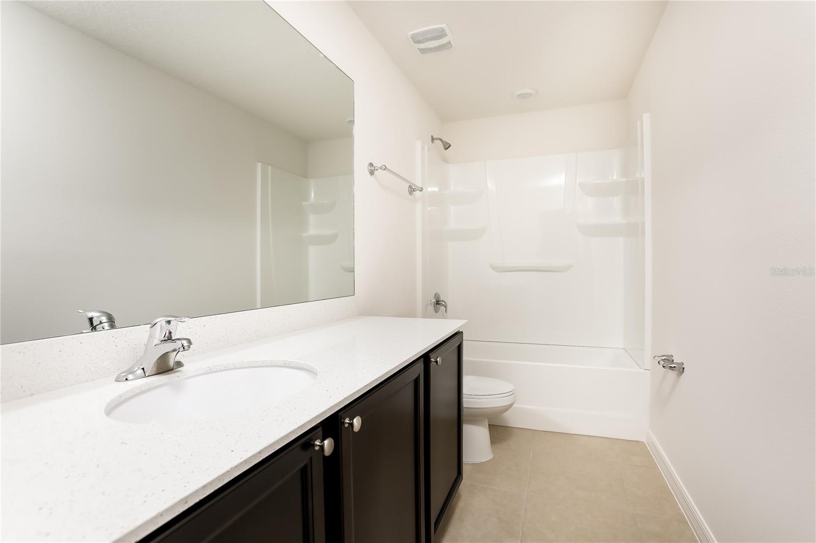 MEADOW RIDGE/GRAND ISLAND PH 2 - Residential Lease