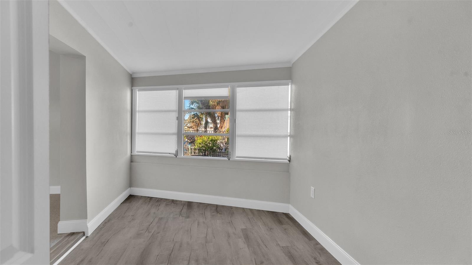 THREE PALMS POINT - Residential