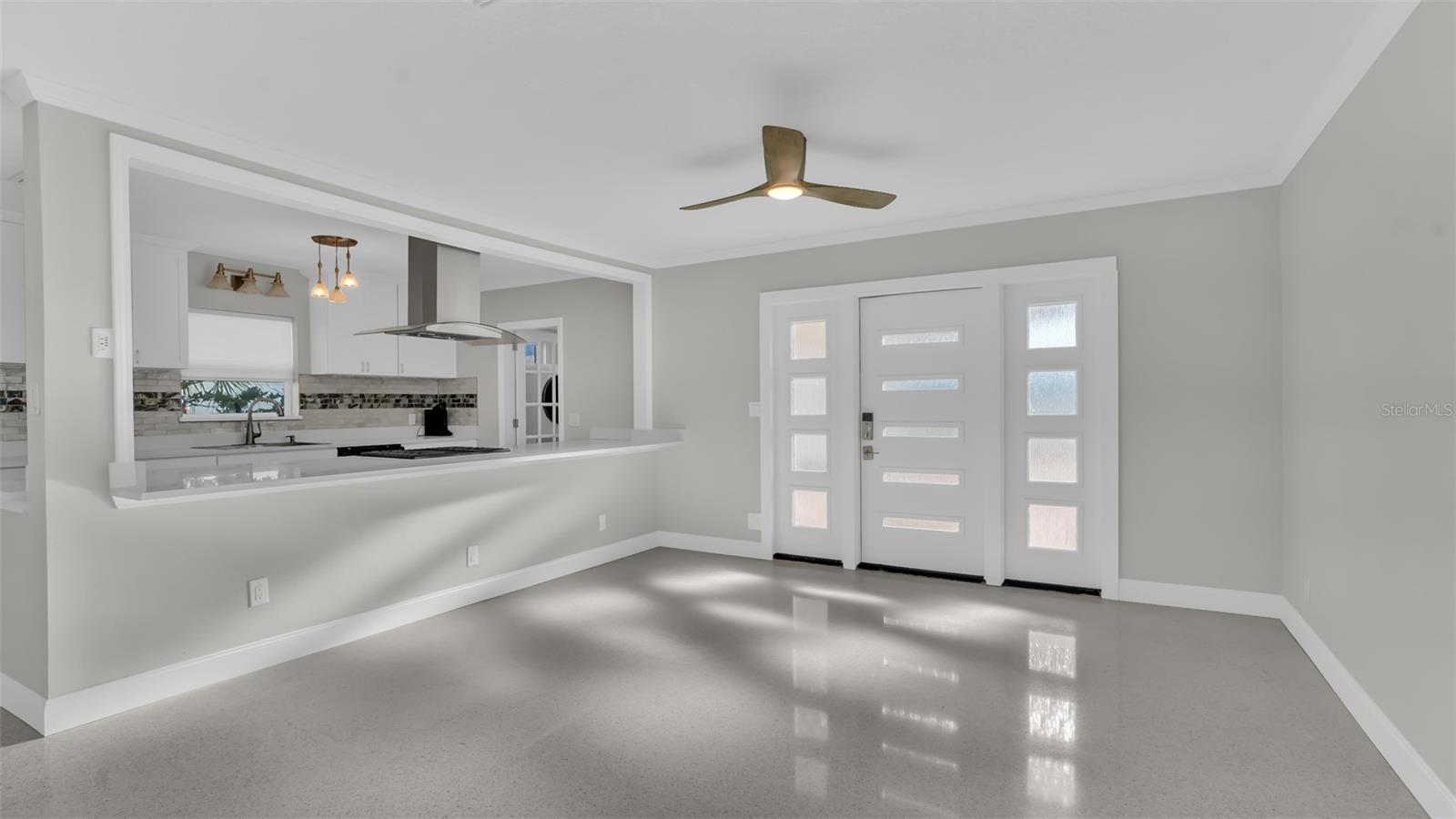 THREE PALMS POINT - Residential