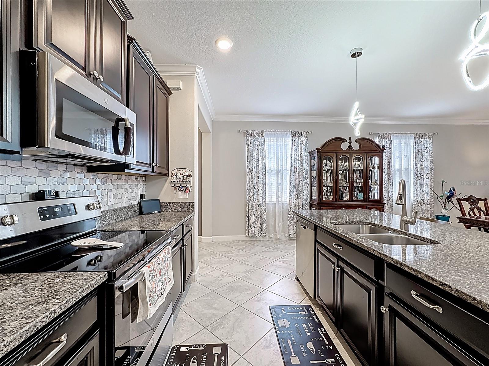 FOREST BROOKE ACTIVE ADULT PH - Residential