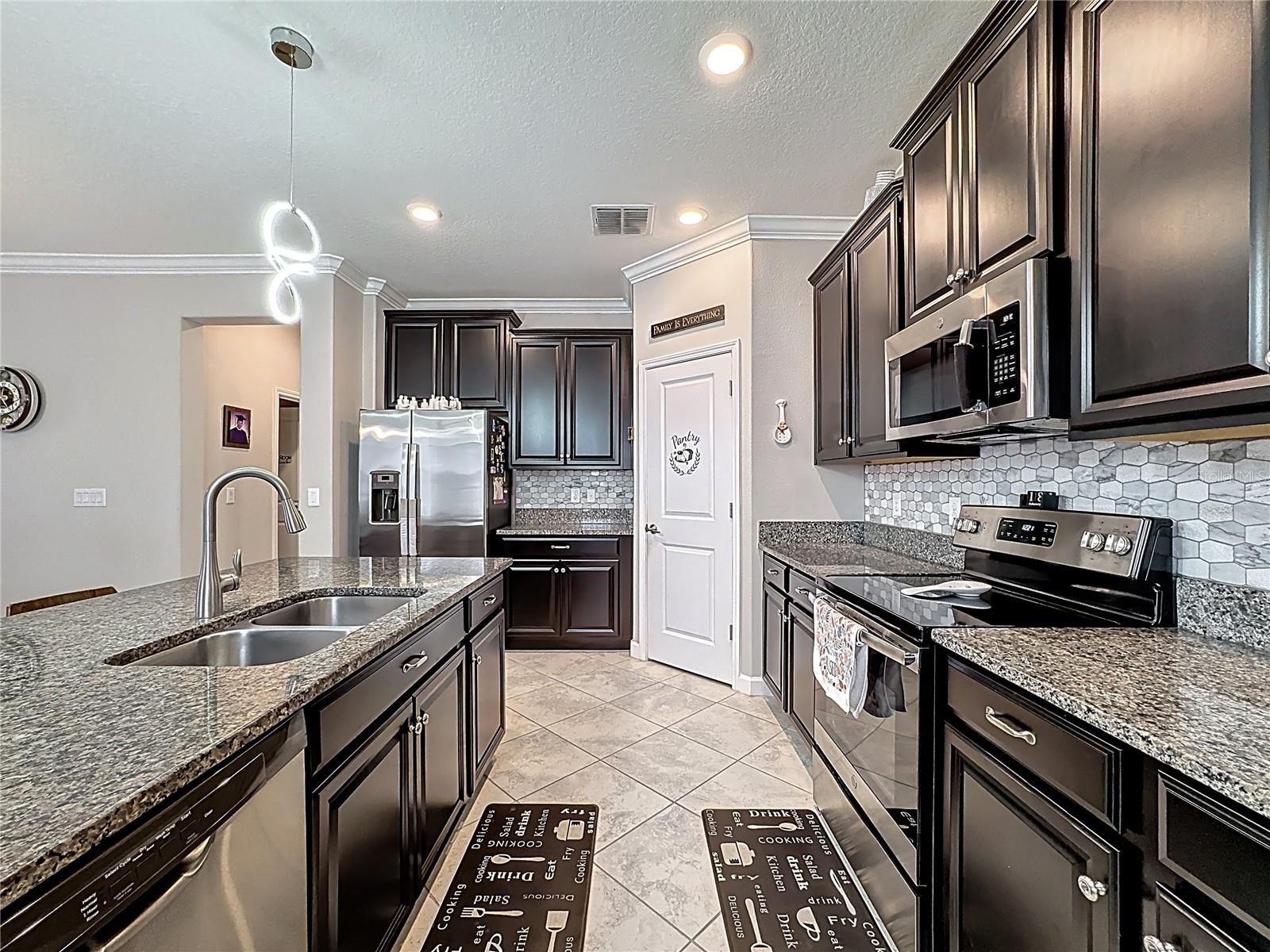 FOREST BROOKE ACTIVE ADULT PH - Residential