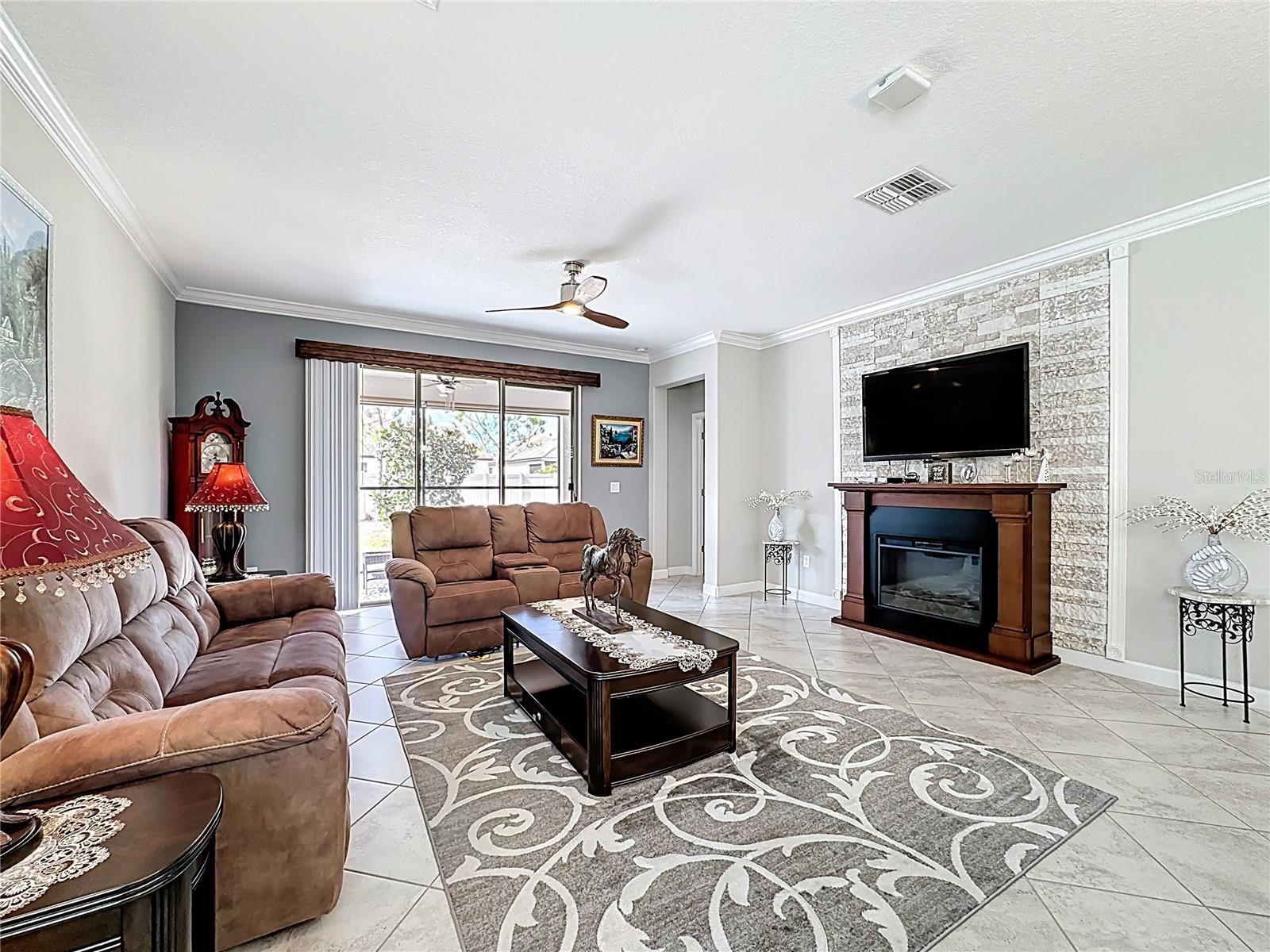 FOREST BROOKE ACTIVE ADULT PH - Residential