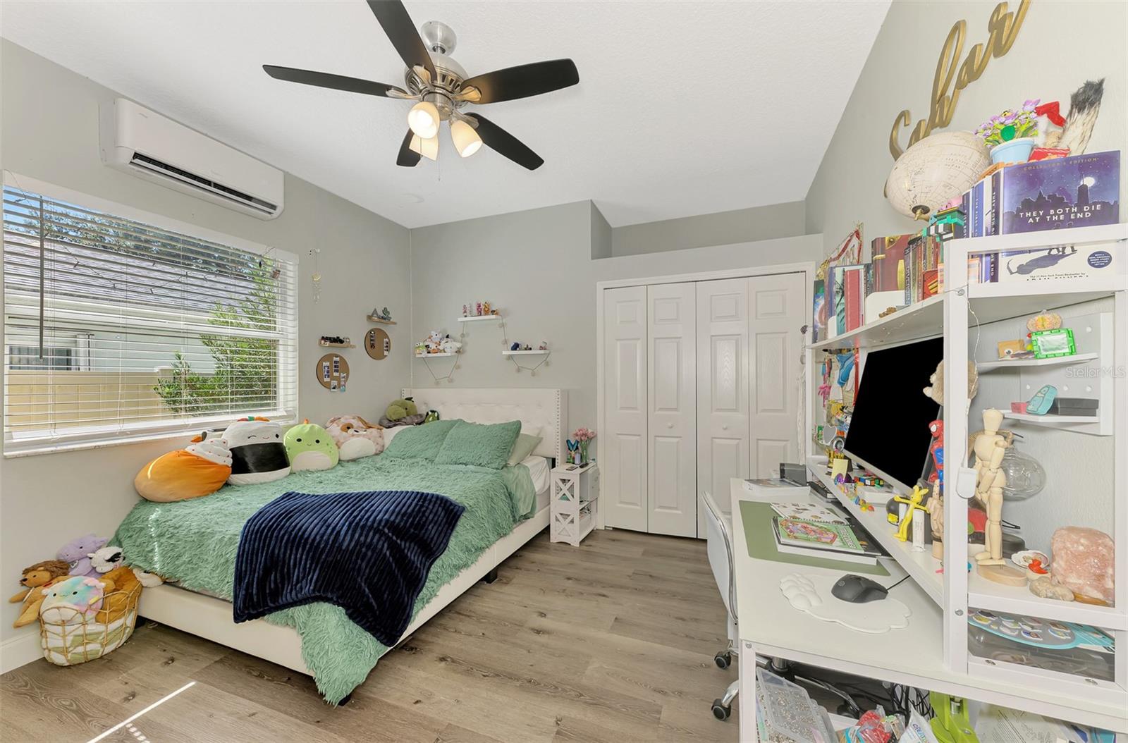 BAY OAKS ESTATES - Residential