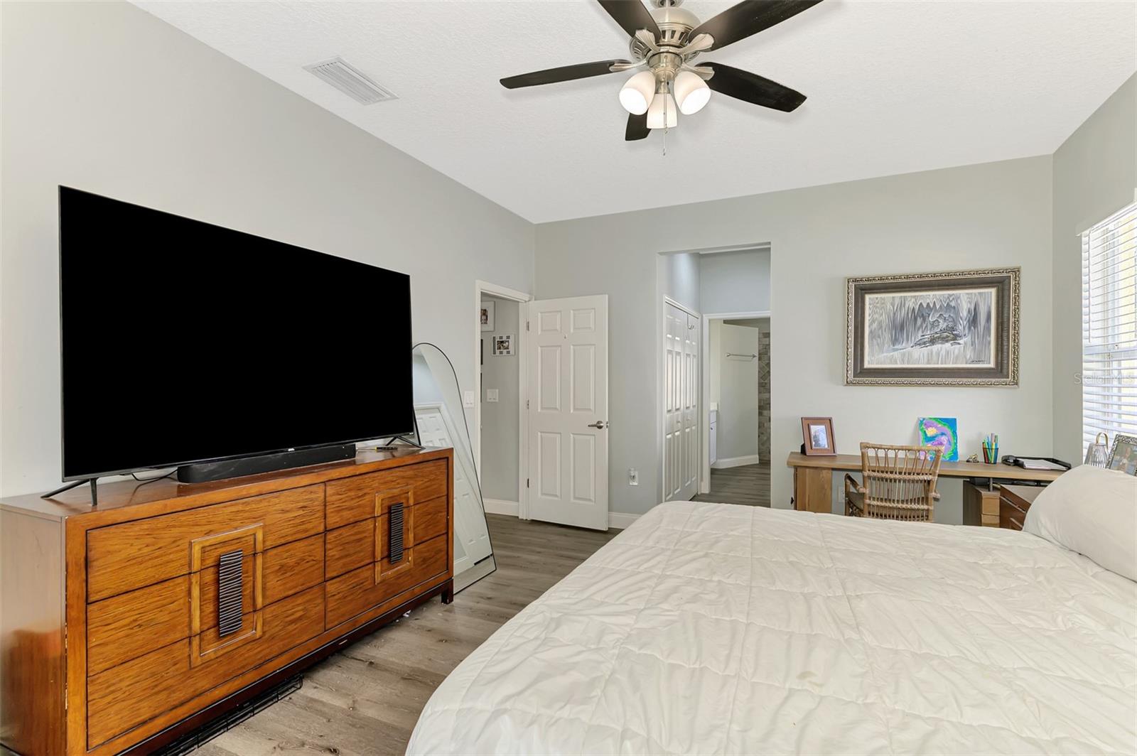 BAY OAKS ESTATES - Residential