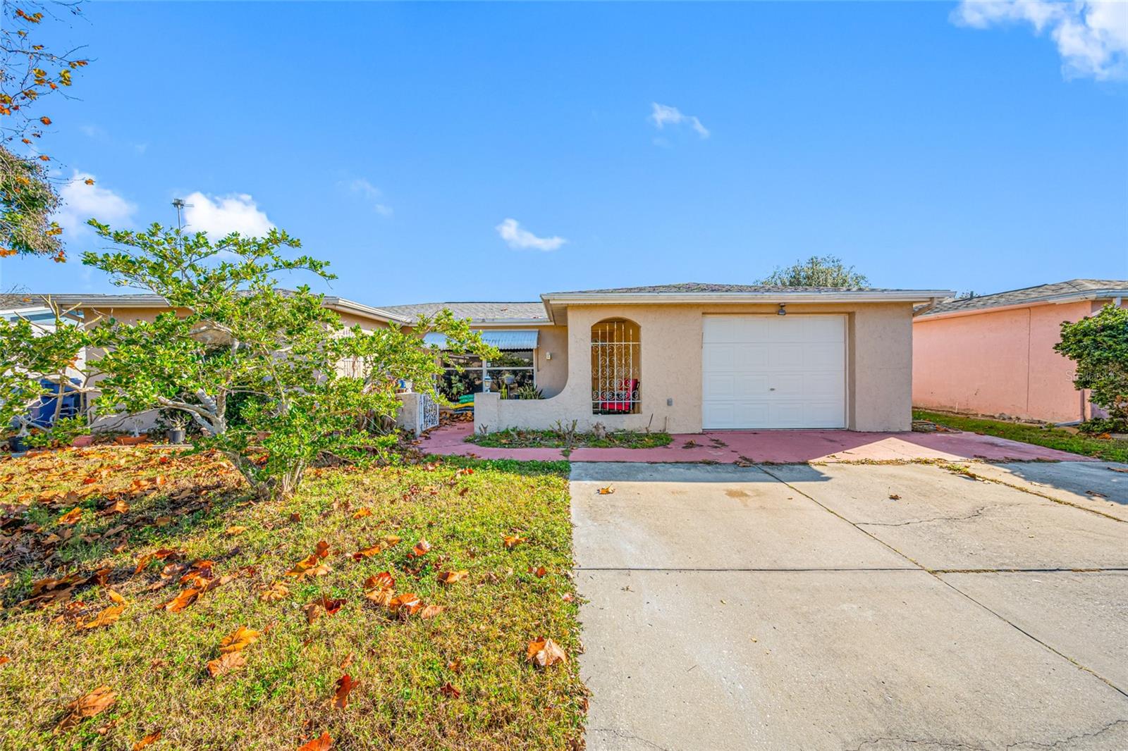 REGENCY PARK - Residential