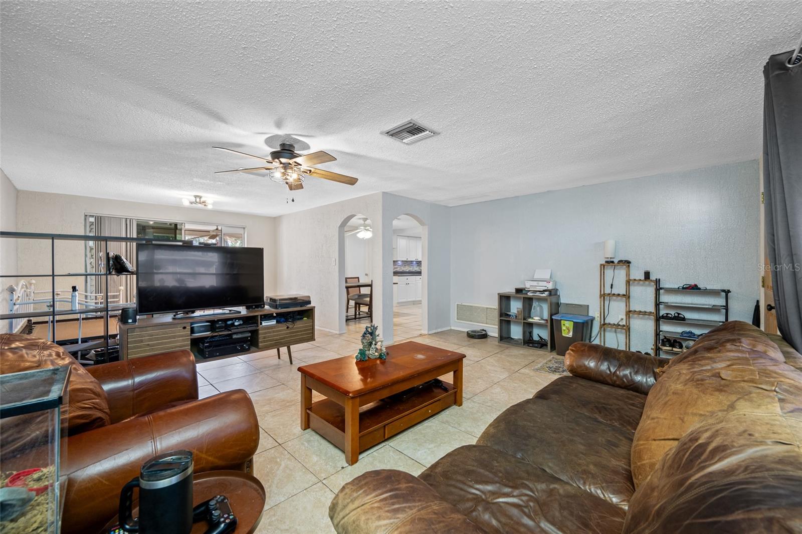 REGENCY PARK - Residential