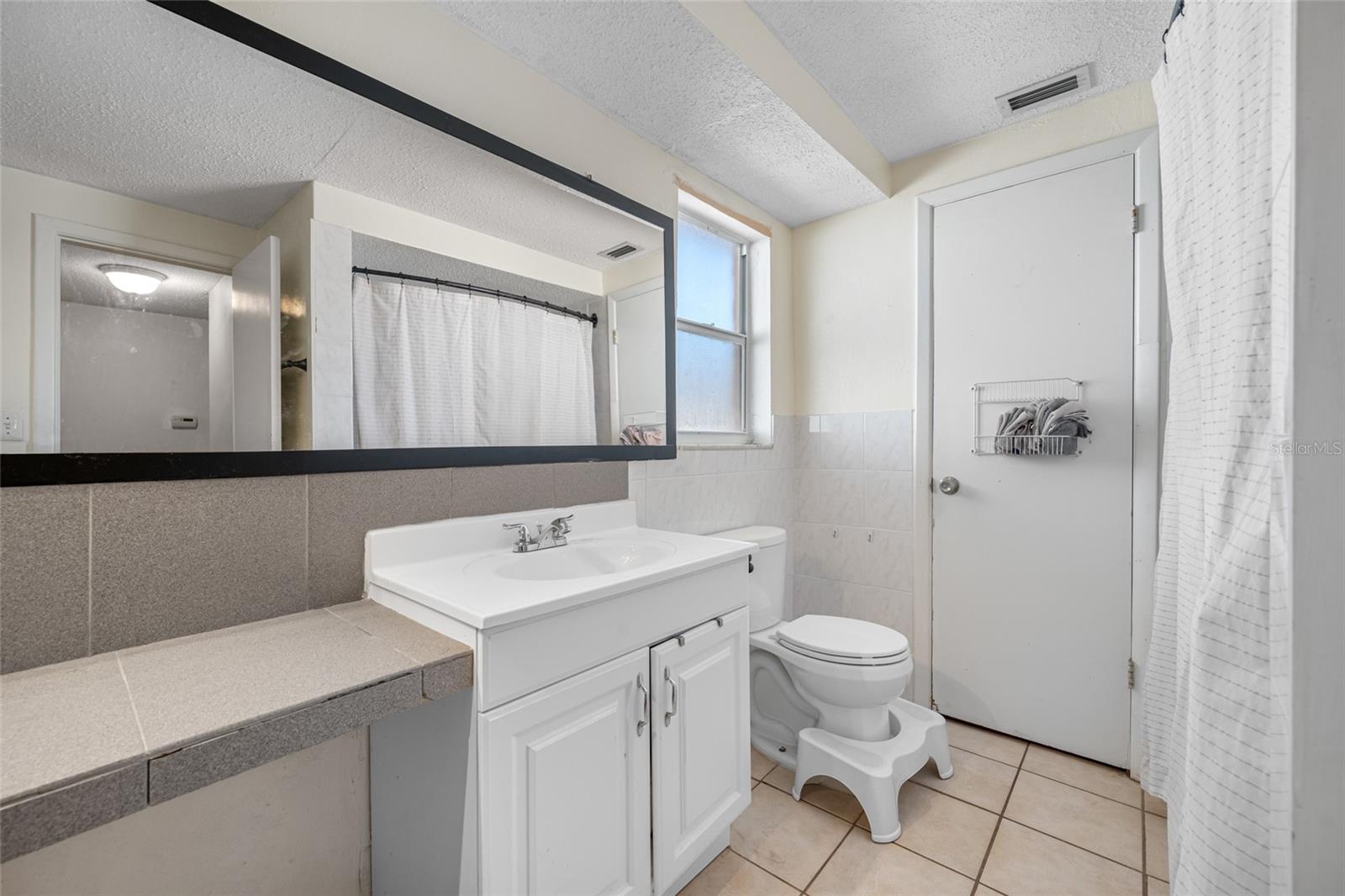 REGENCY PARK - Residential