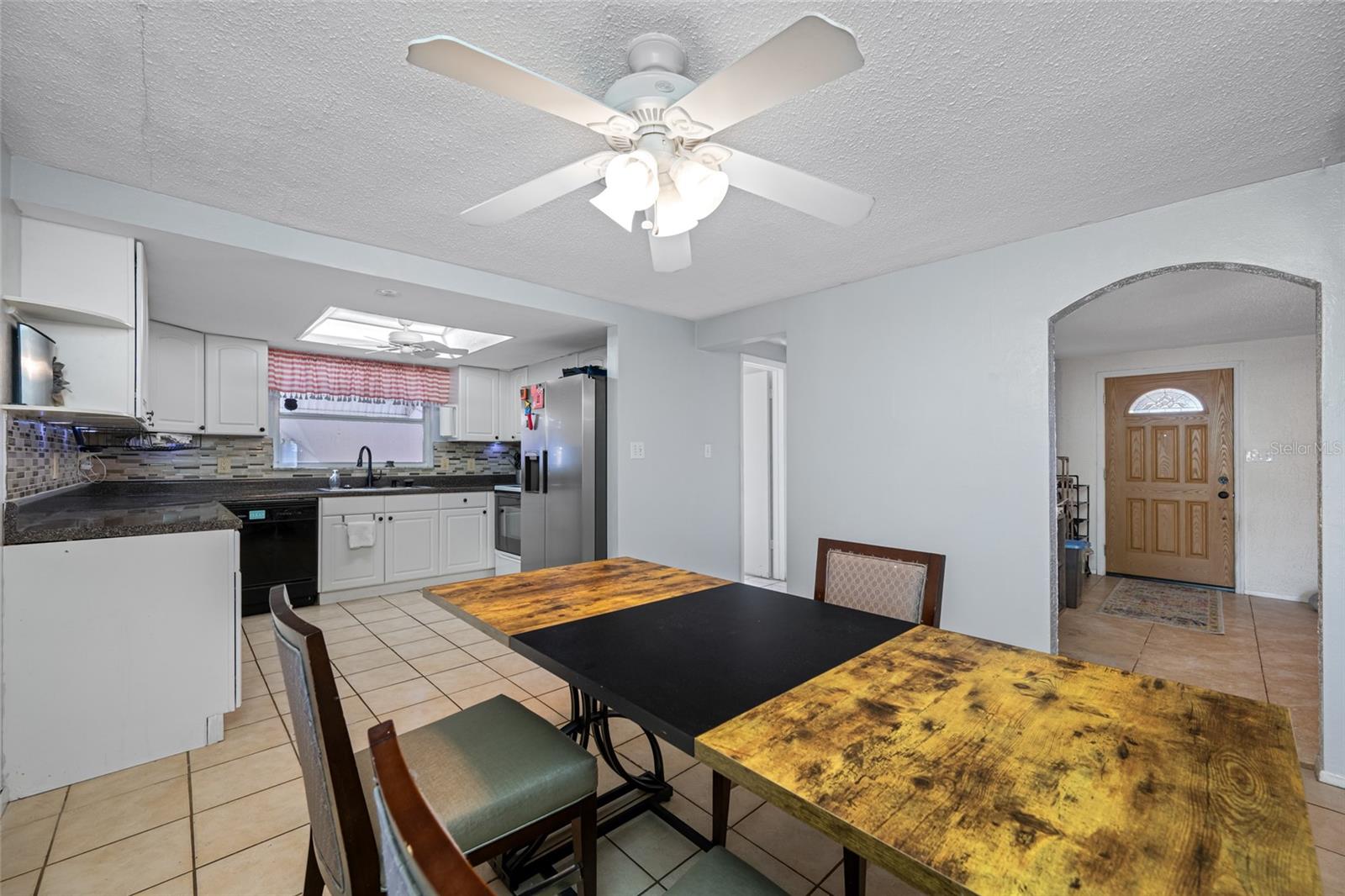 REGENCY PARK - Residential