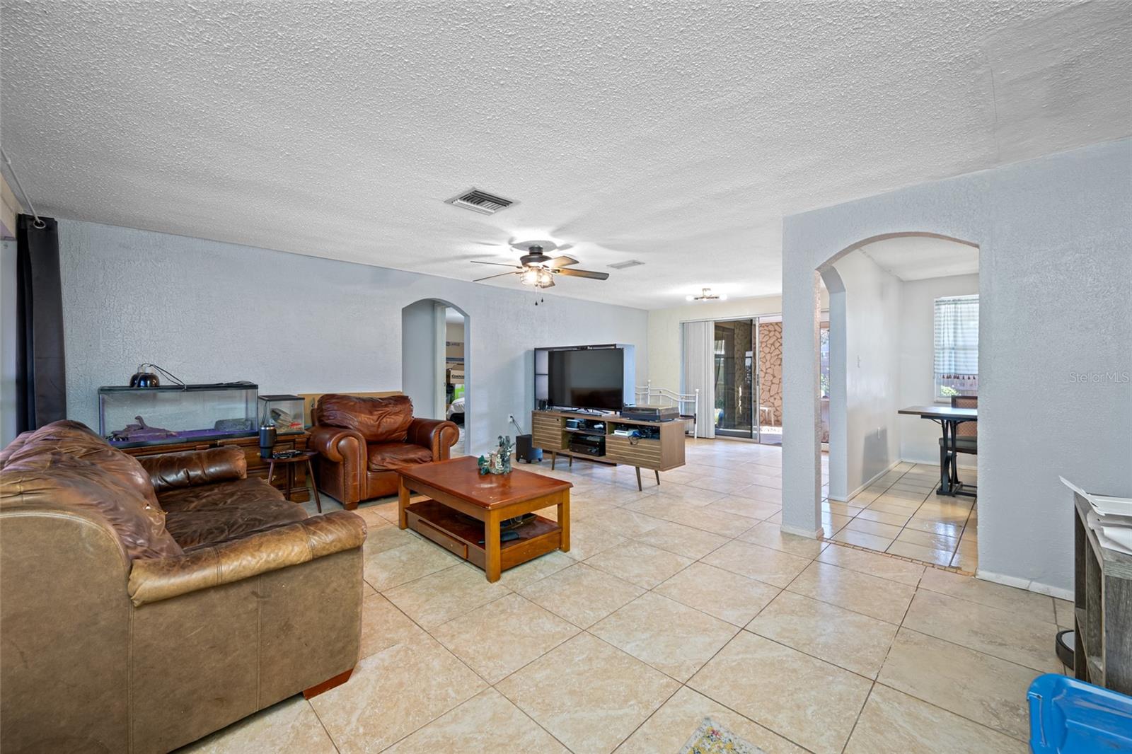 REGENCY PARK - Residential