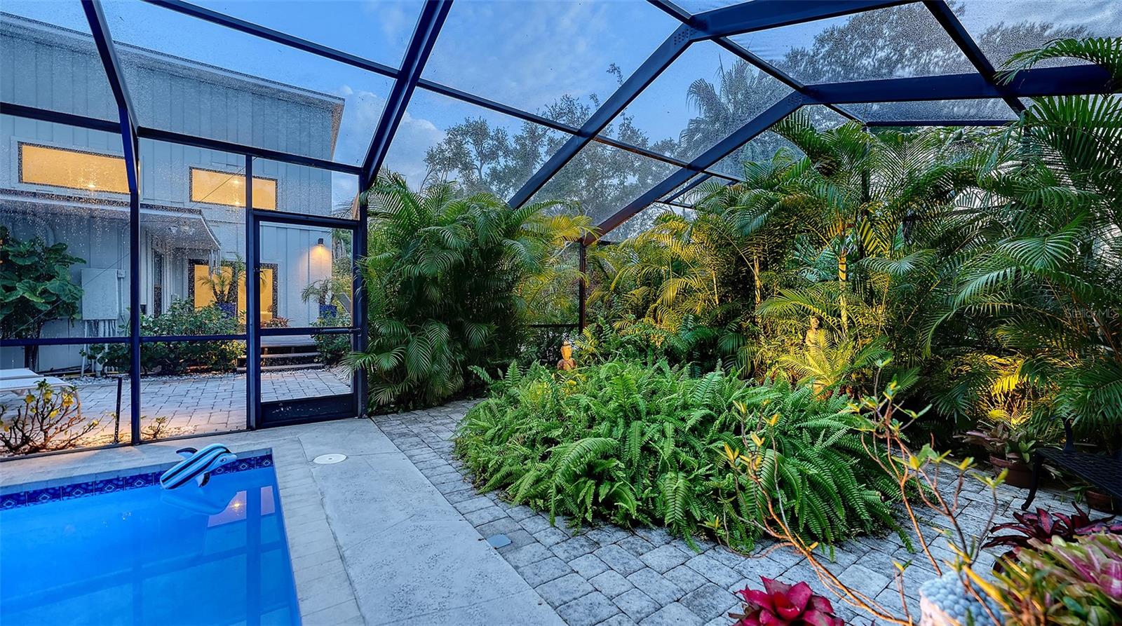 FLORENCE - Residential