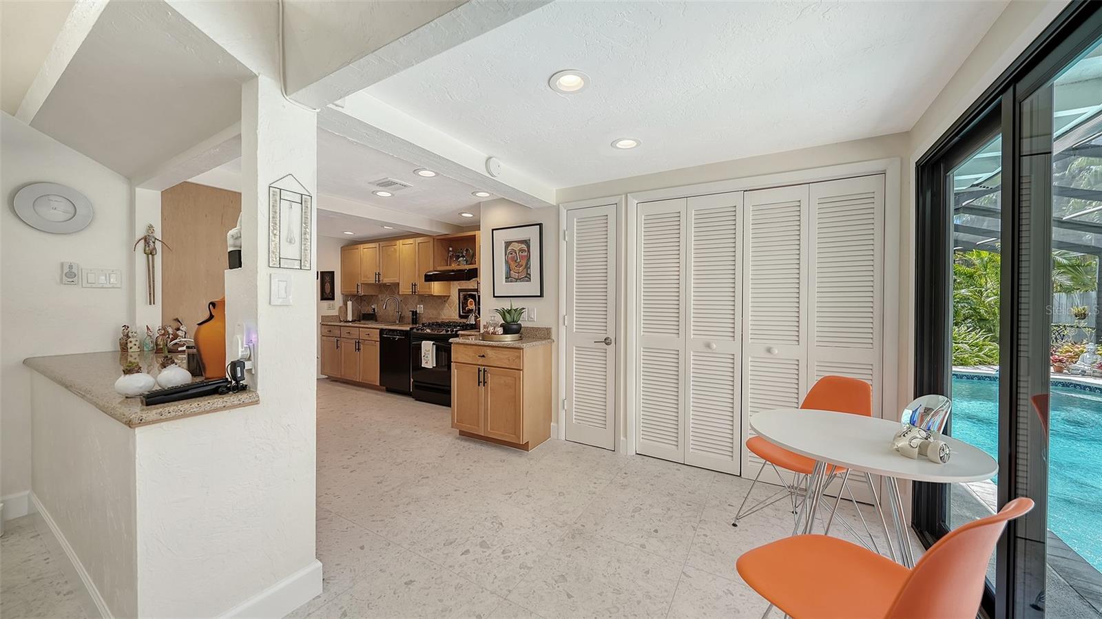 FLORENCE - Residential