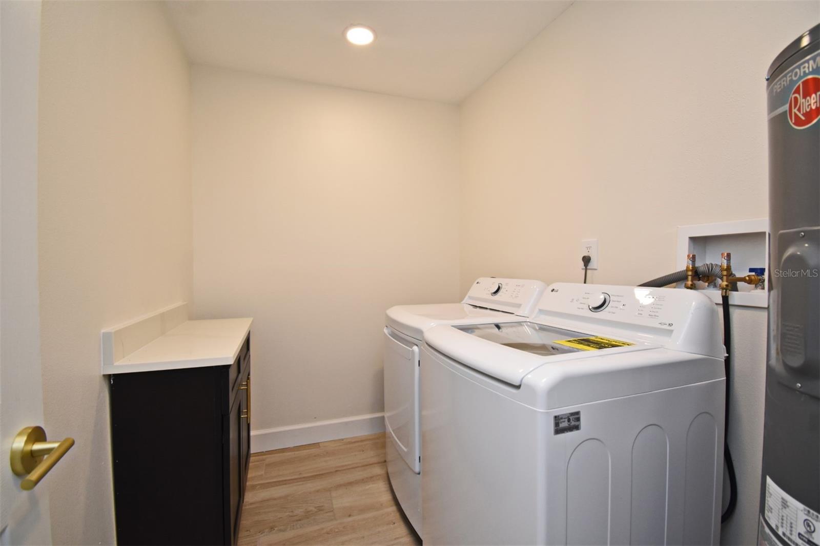 ANGEBILT ADD - Residential Lease