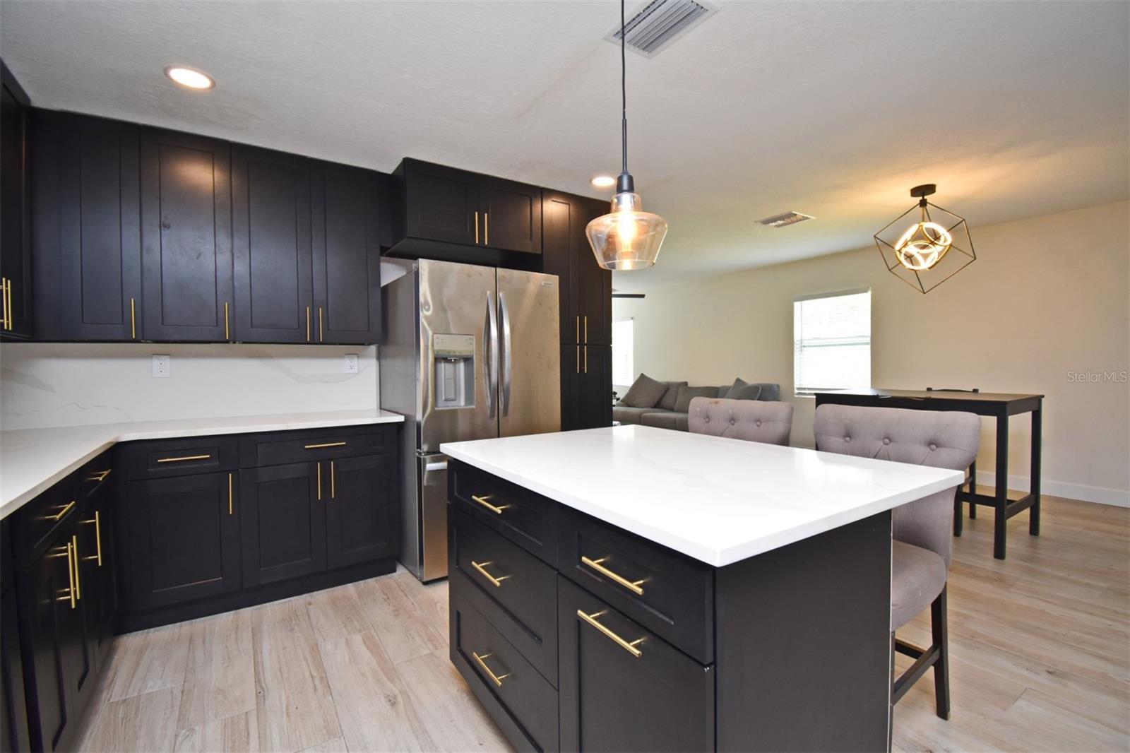 ANGEBILT ADD - Residential Lease