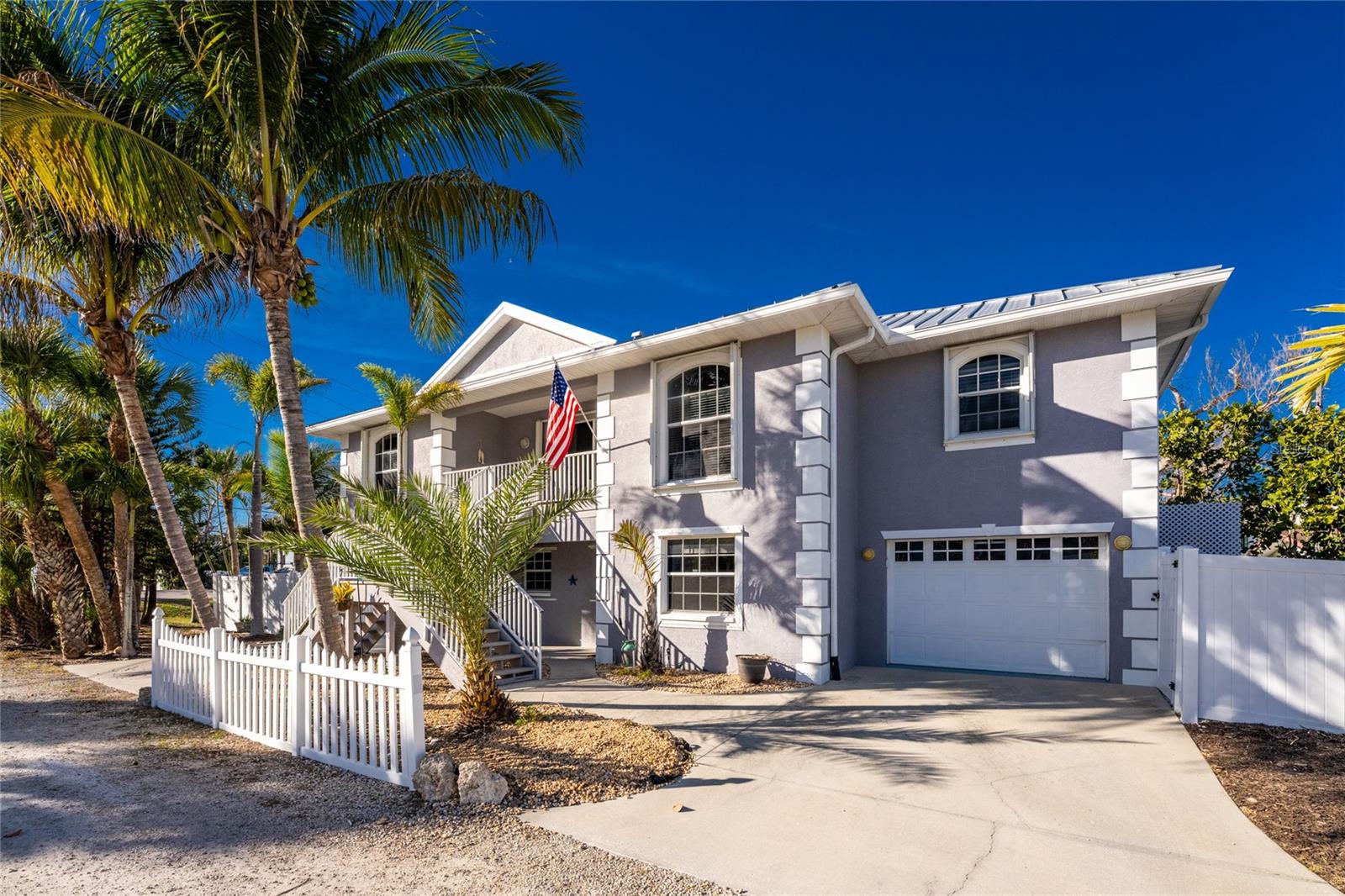 LEMON BAY ESTATES - Residential